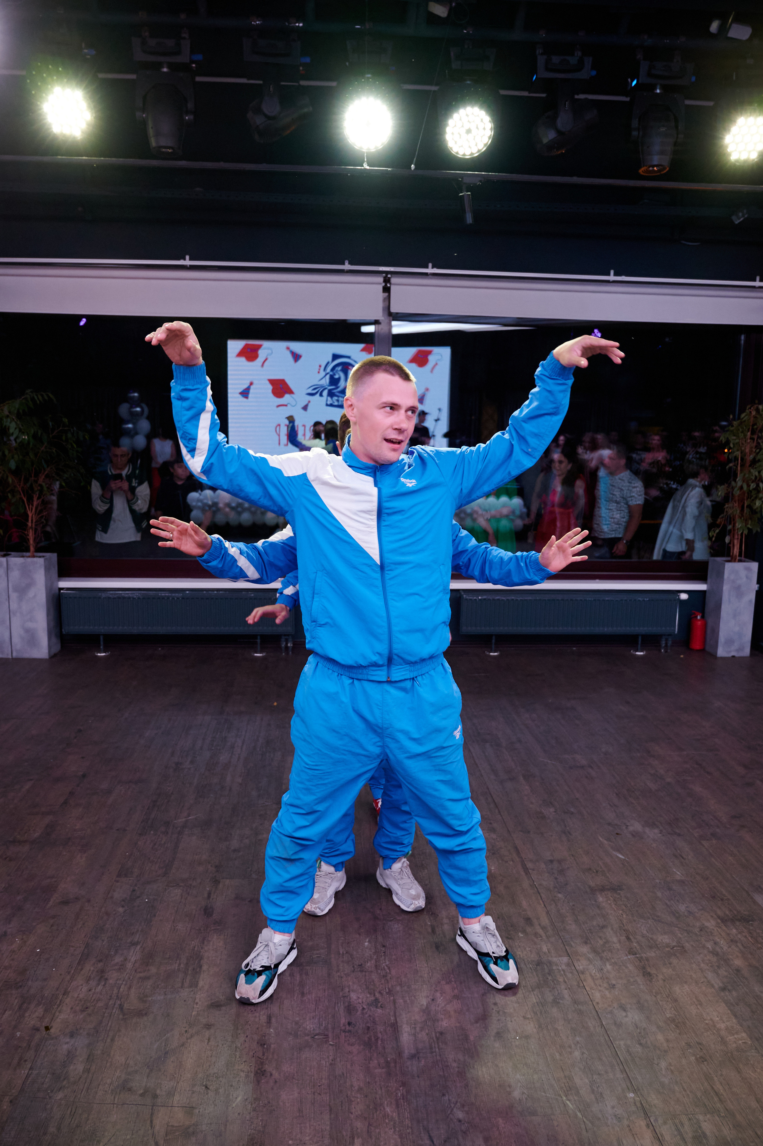 Выпускной 124 школы + video. Профессиональный репортажный фотограф в Самаре Никита Королев