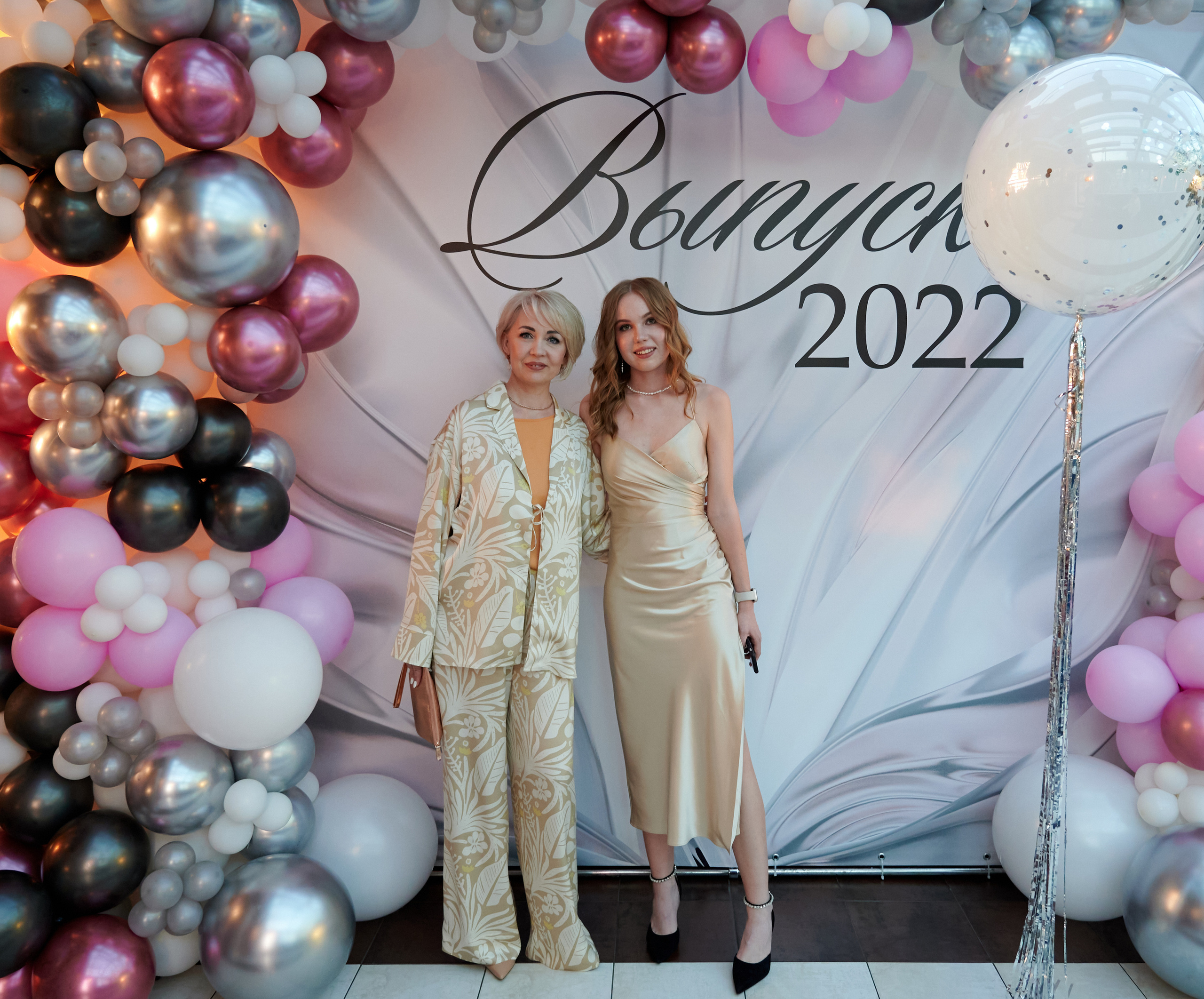 Выпускной 124 школы + video. Профессиональный репортажный фотограф в Самаре Никита Королев