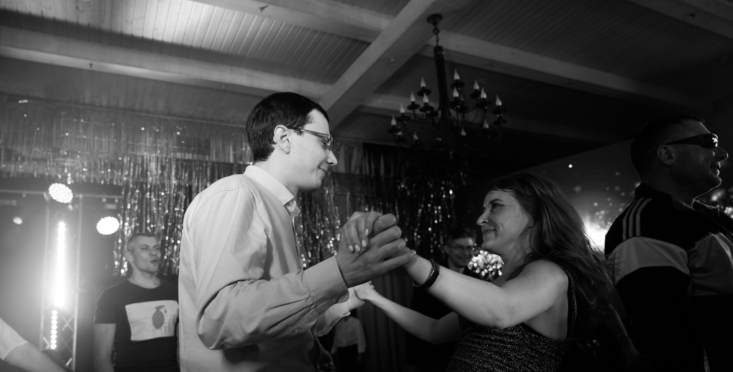 Новый год в стиле 90 х + video. Профессиональный репортажный фотограф в Самаре Никита Королев