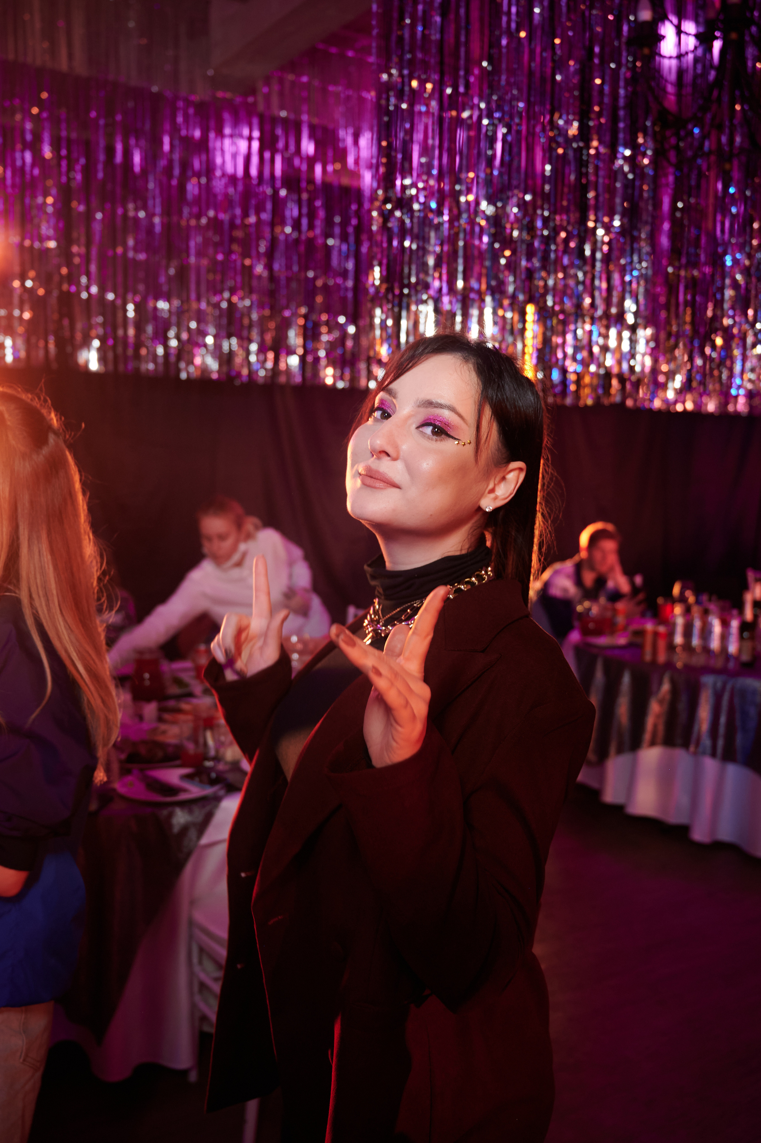 Новый год в стиле 90 х + video. Профессиональный репортажный фотограф в Самаре Никита Королев