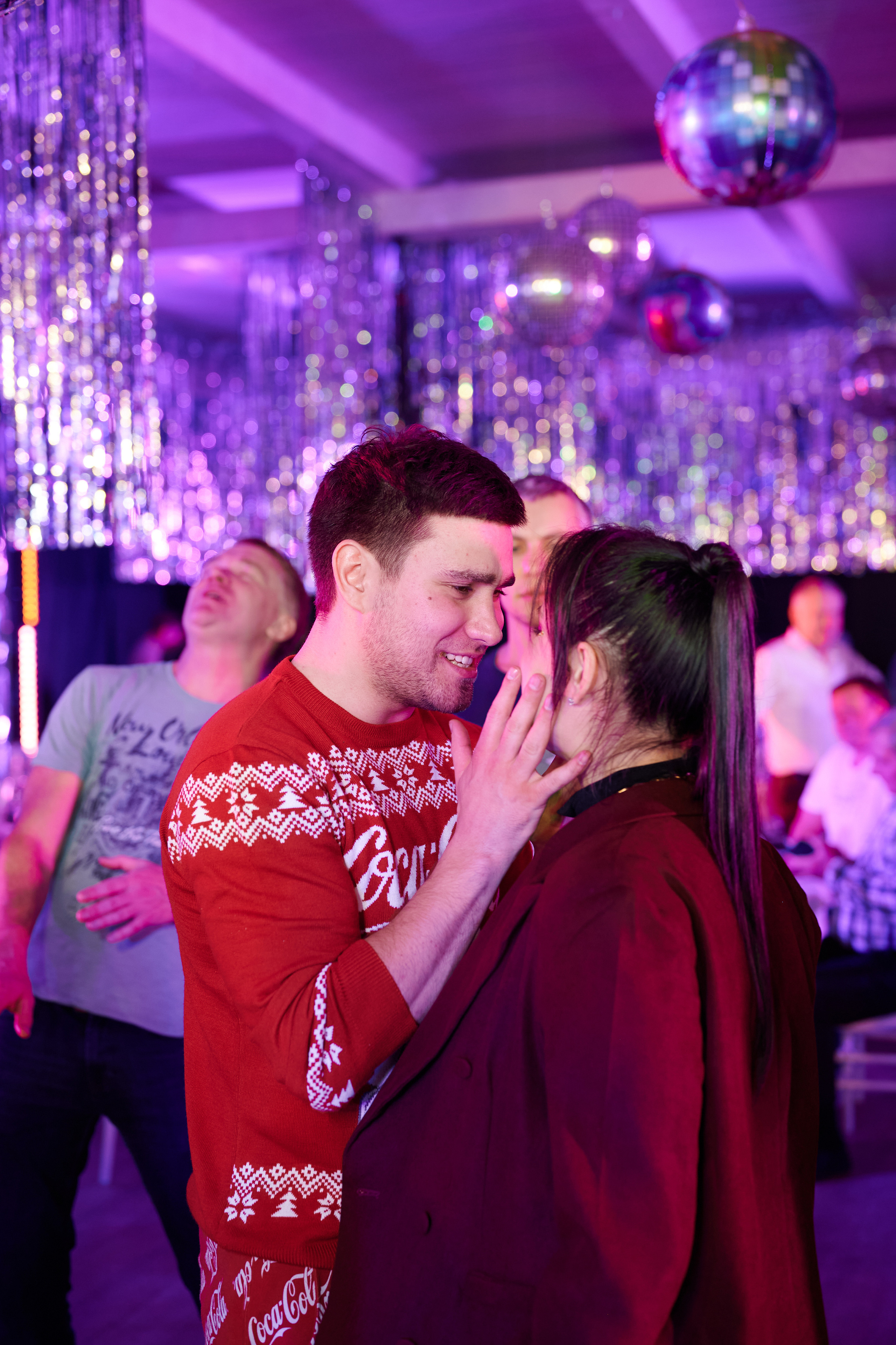 Новый год в стиле 90 х + video. Профессиональный репортажный фотограф в Самаре Никита Королев