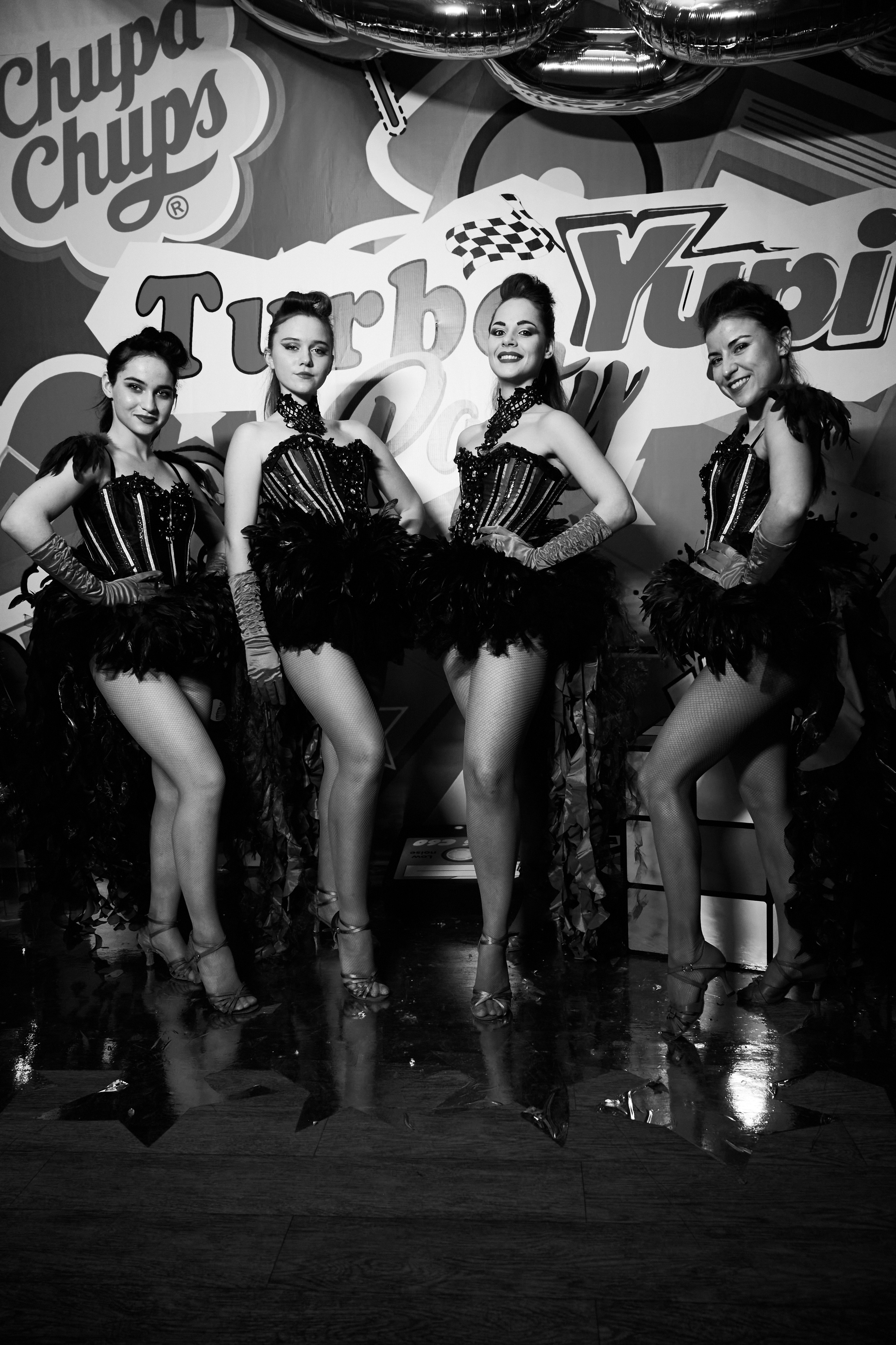 Новый год в стиле 90 х + video. Профессиональный репортажный фотограф в Самаре Никита Королев