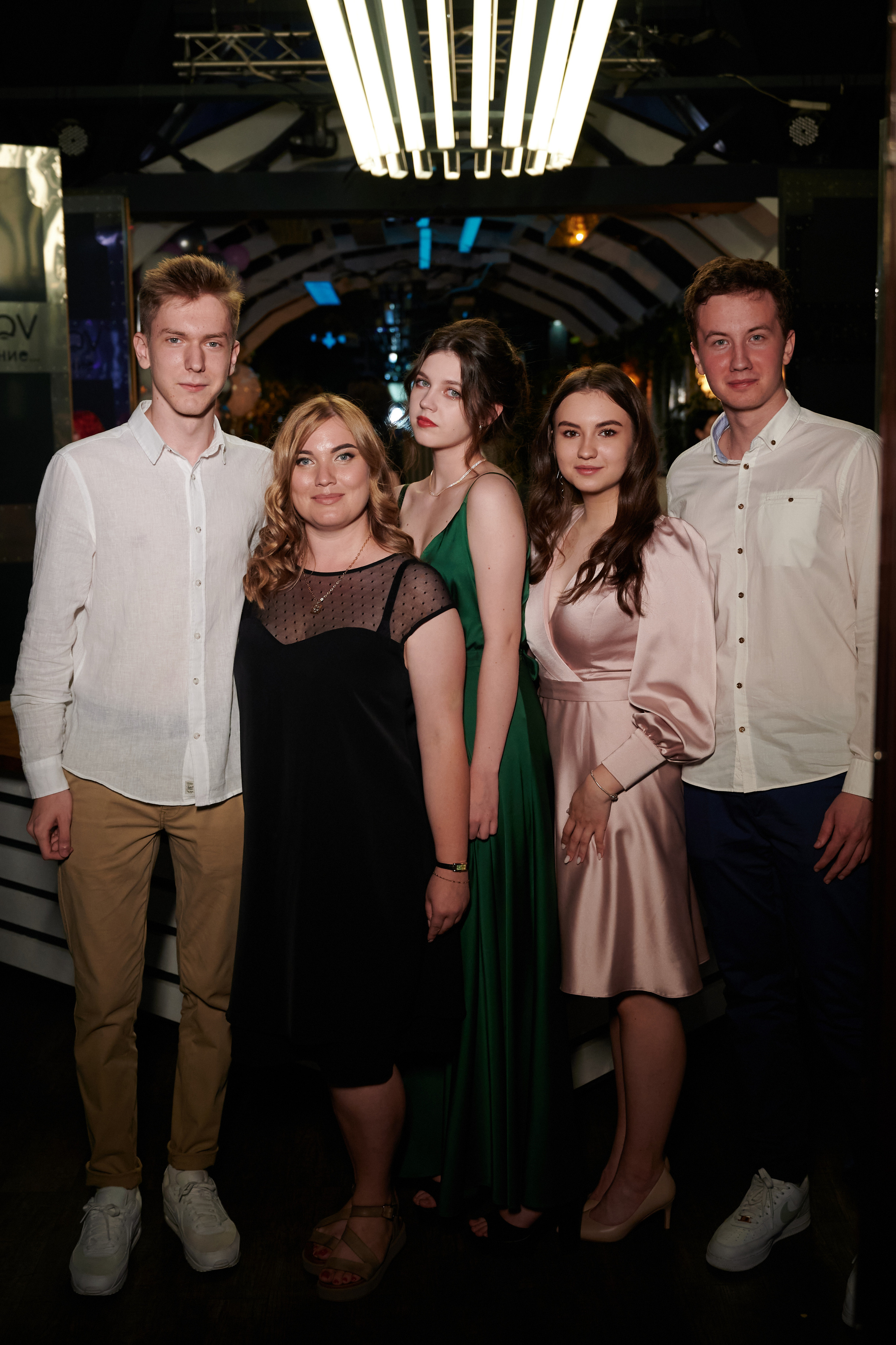 Выпускной 124 школы + video. Профессиональный репортажный фотограф в Самаре Никита Королев