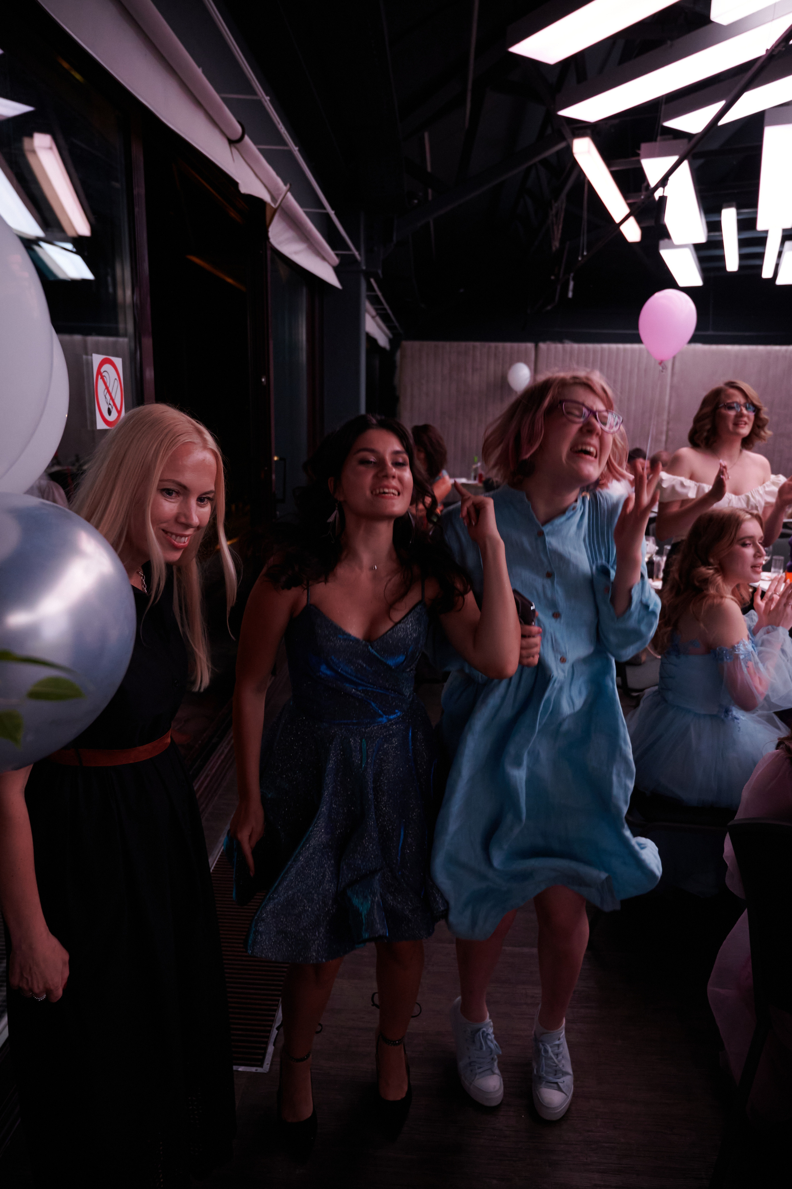 Выпускной 124 школы + video. Профессиональный репортажный фотограф в Самаре Никита Королев