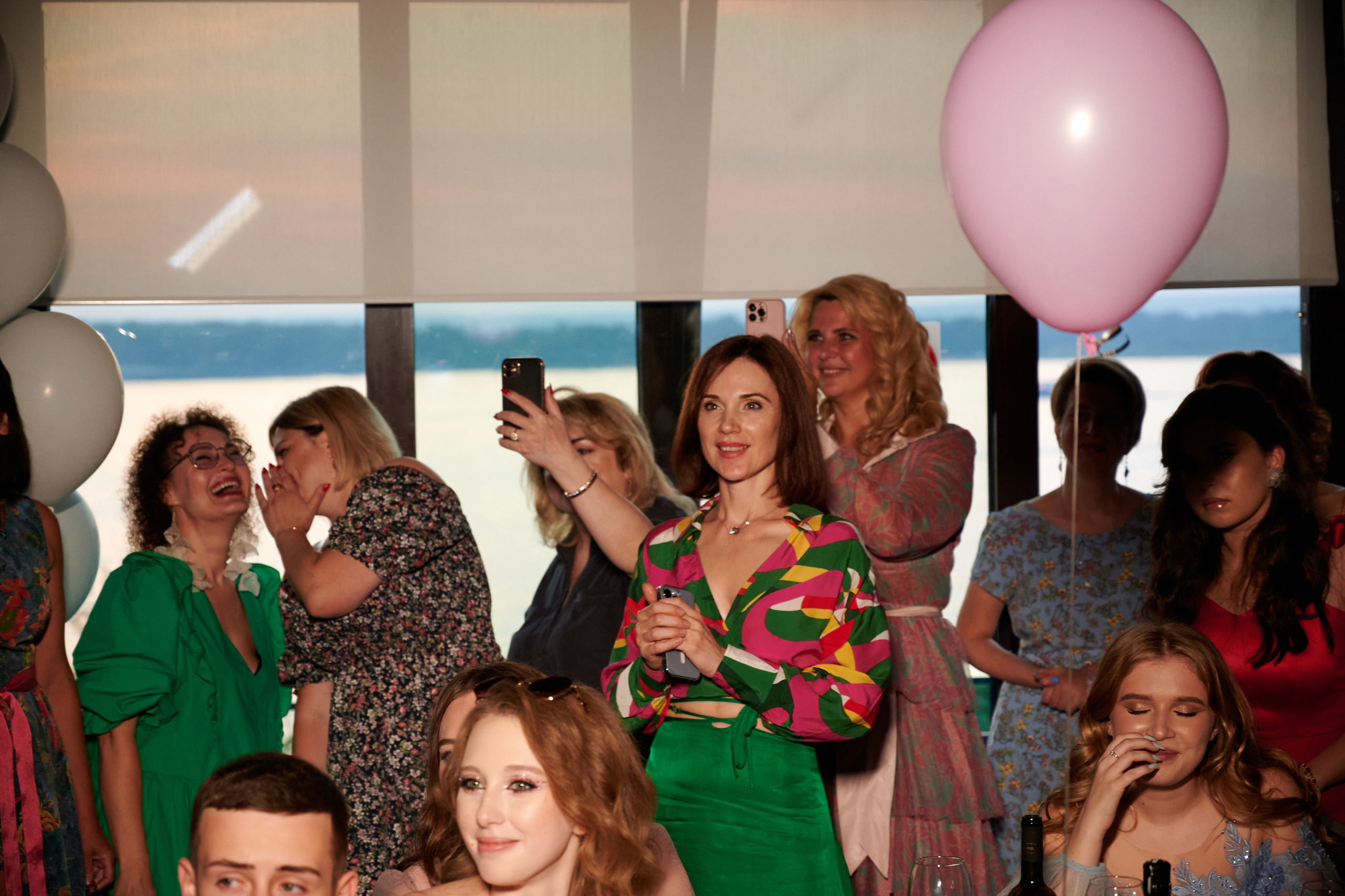 Выпускной 124 школы + video. Профессиональный репортажный фотограф в Самаре Никита Королев