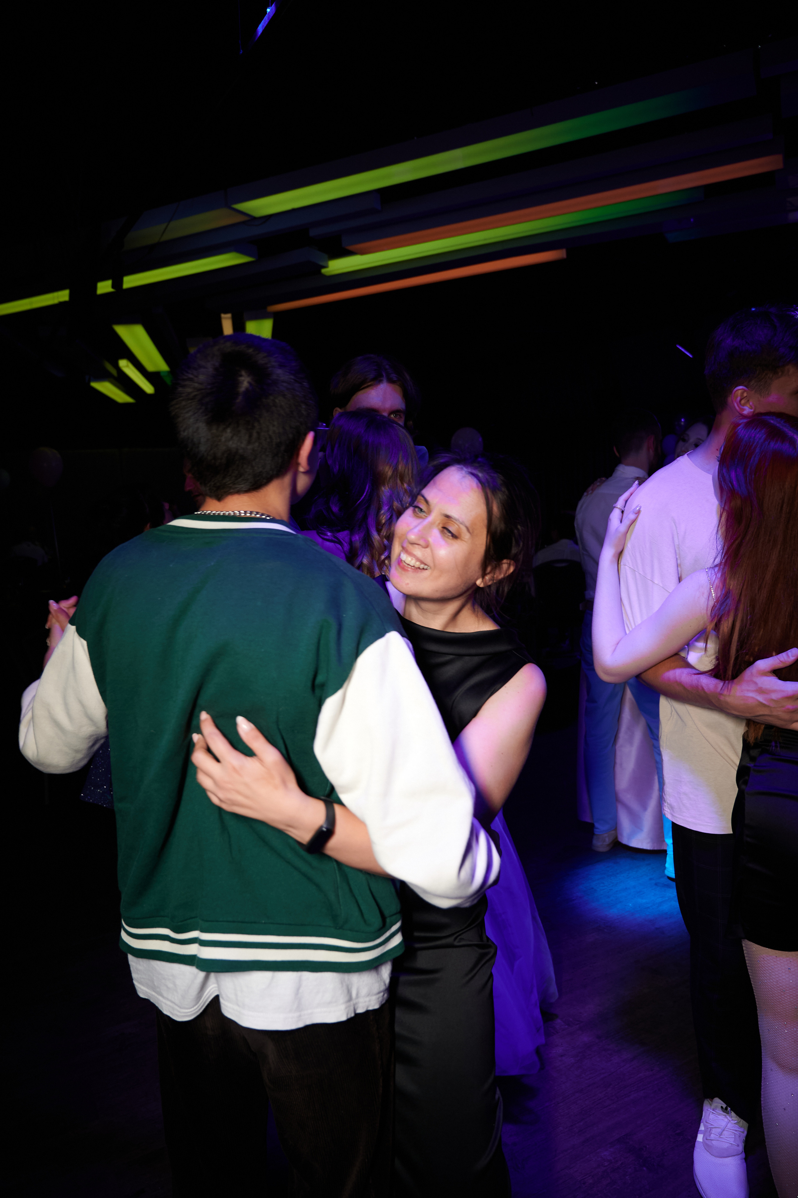 Выпускной 124 школы + video. Профессиональный репортажный фотограф в Самаре Никита Королев