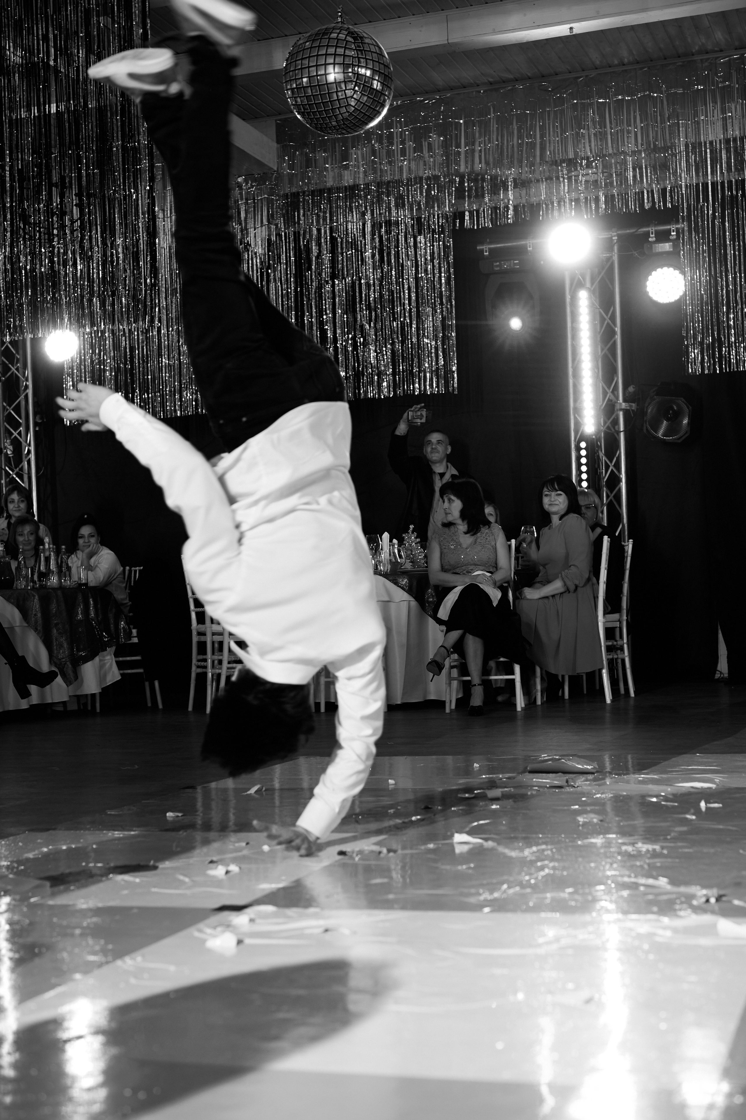 Новый год в стиле 90 х + video. Профессиональный репортажный фотограф в Самаре Никита Королев