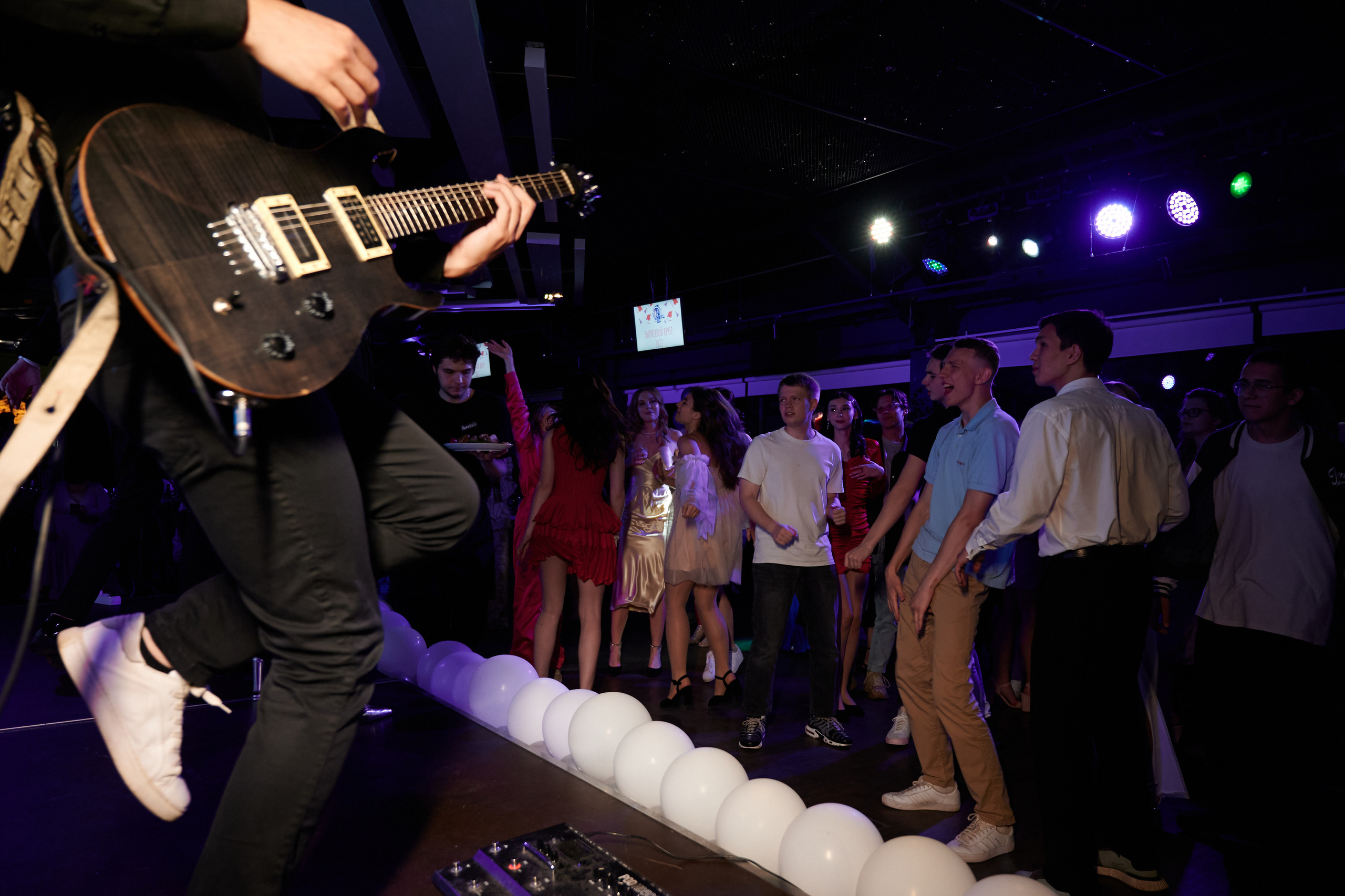 Выпускной 124 школы + video. Профессиональный репортажный фотограф в Самаре Никита Королев