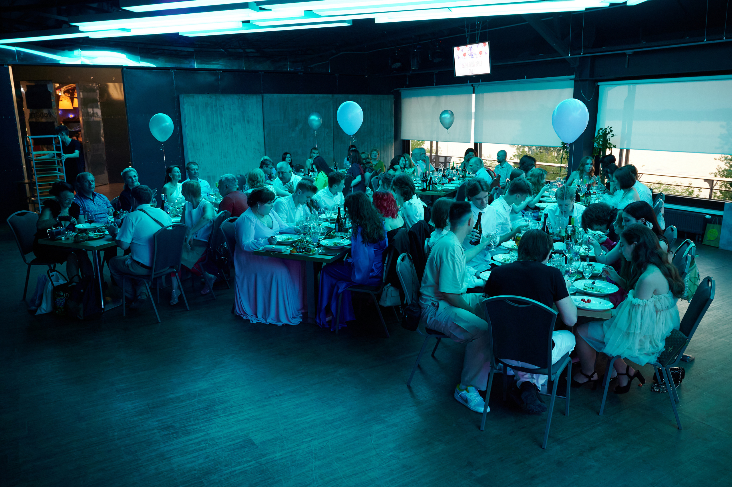 Выпускной 124 школы + video. Профессиональный репортажный фотограф в Самаре Никита Королев