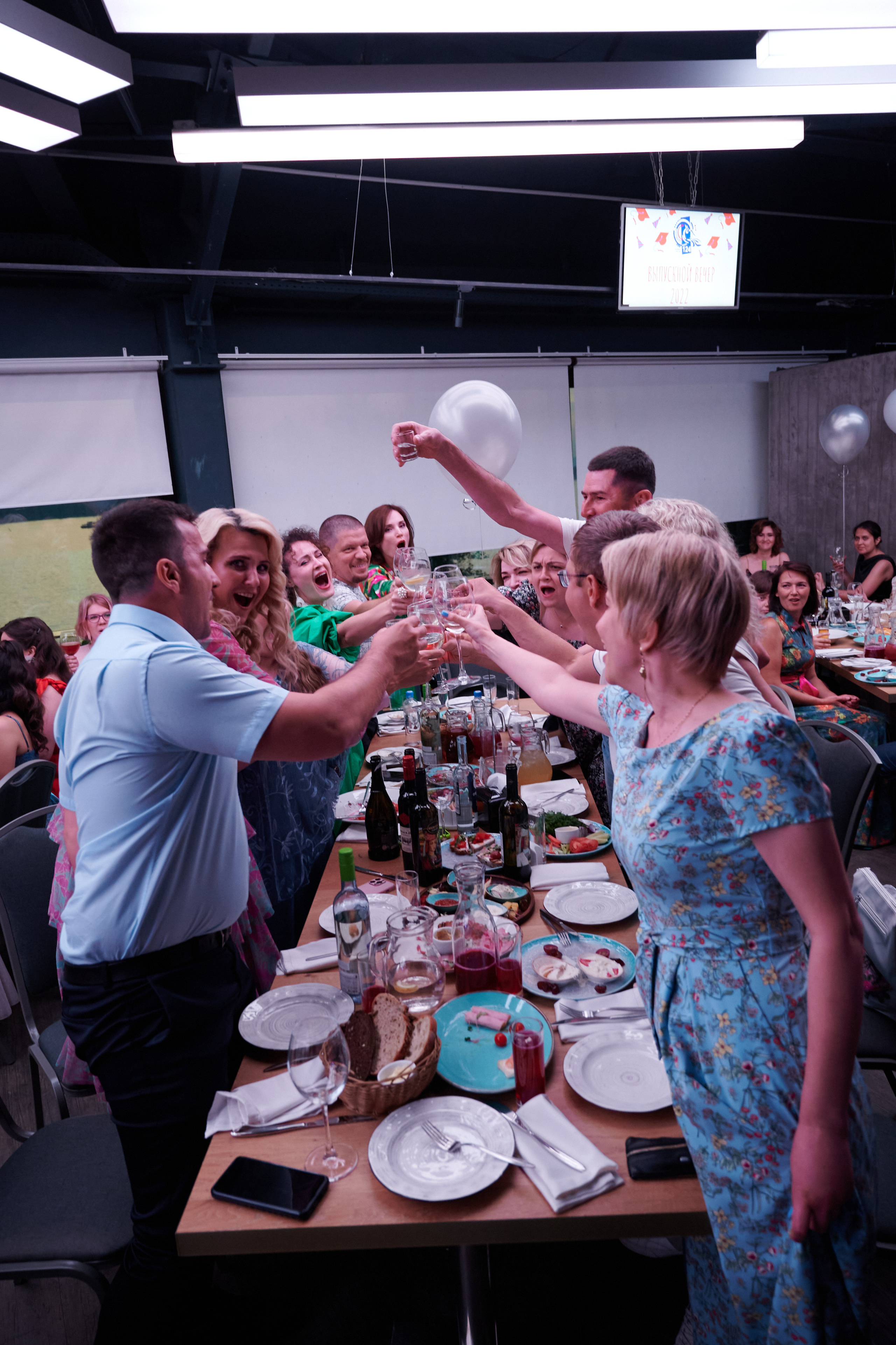 Выпускной 124 школы + video. Профессиональный репортажный фотограф в Самаре Никита Королев