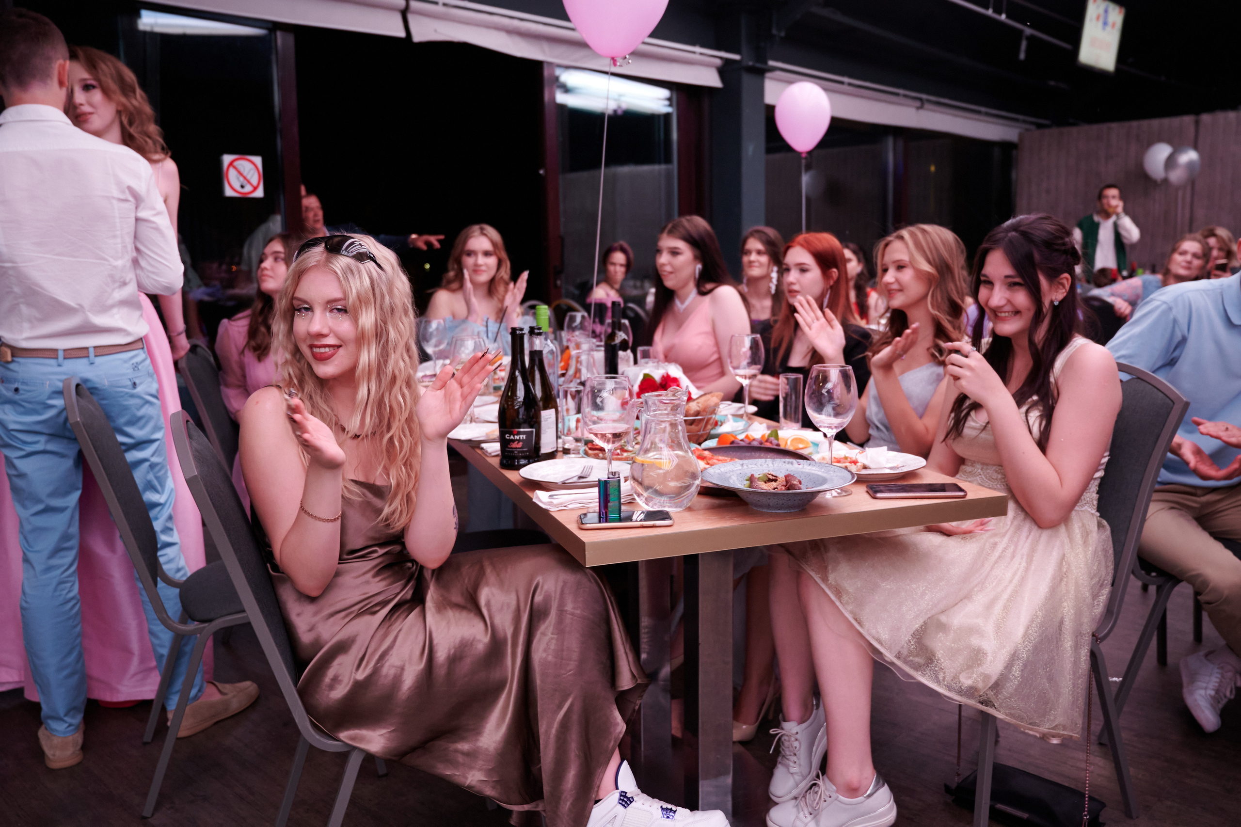 Выпускной 124 школы + video. Профессиональный репортажный фотограф в Самаре Никита Королев