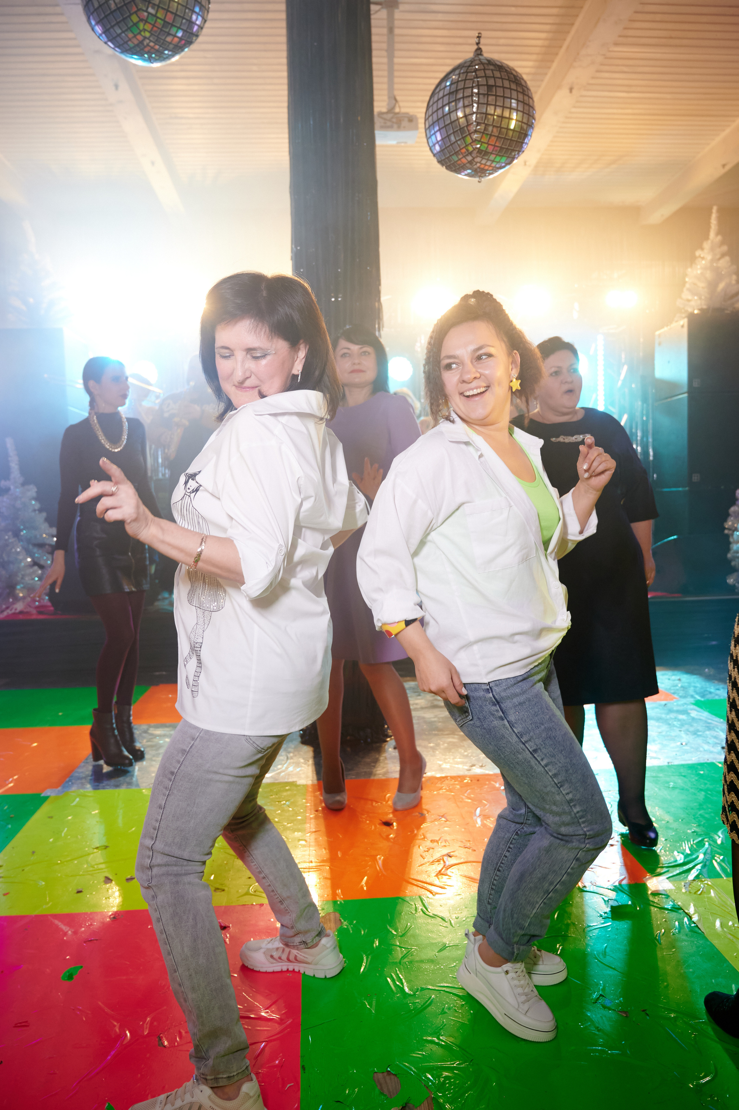 Новый год в стиле 90 х + video. Профессиональный репортажный фотограф в Самаре Никита Королев