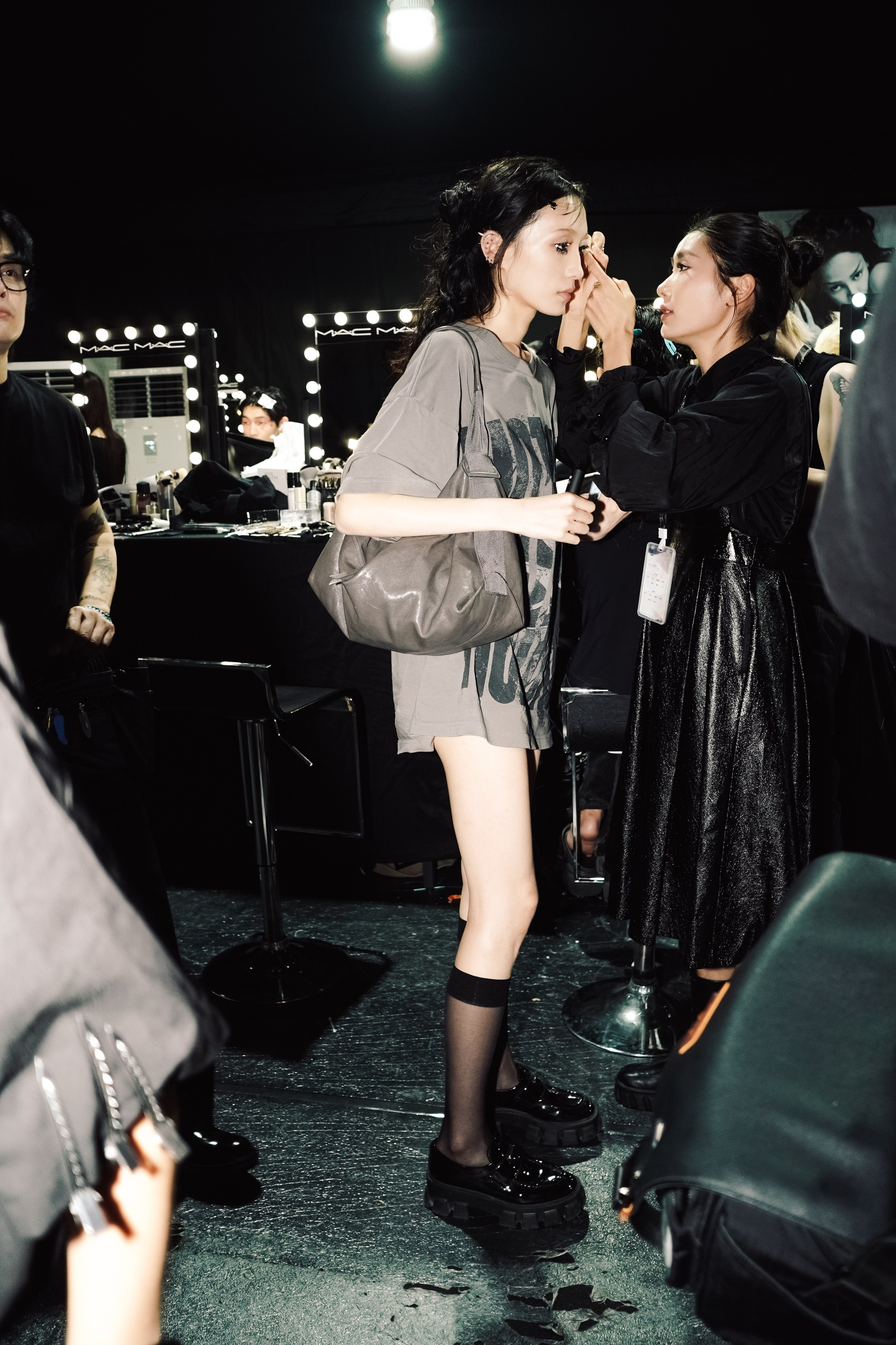 Бэкстейдж Croyez на Shanghai Fashion Week | Закулисье недели моды в Шанхае