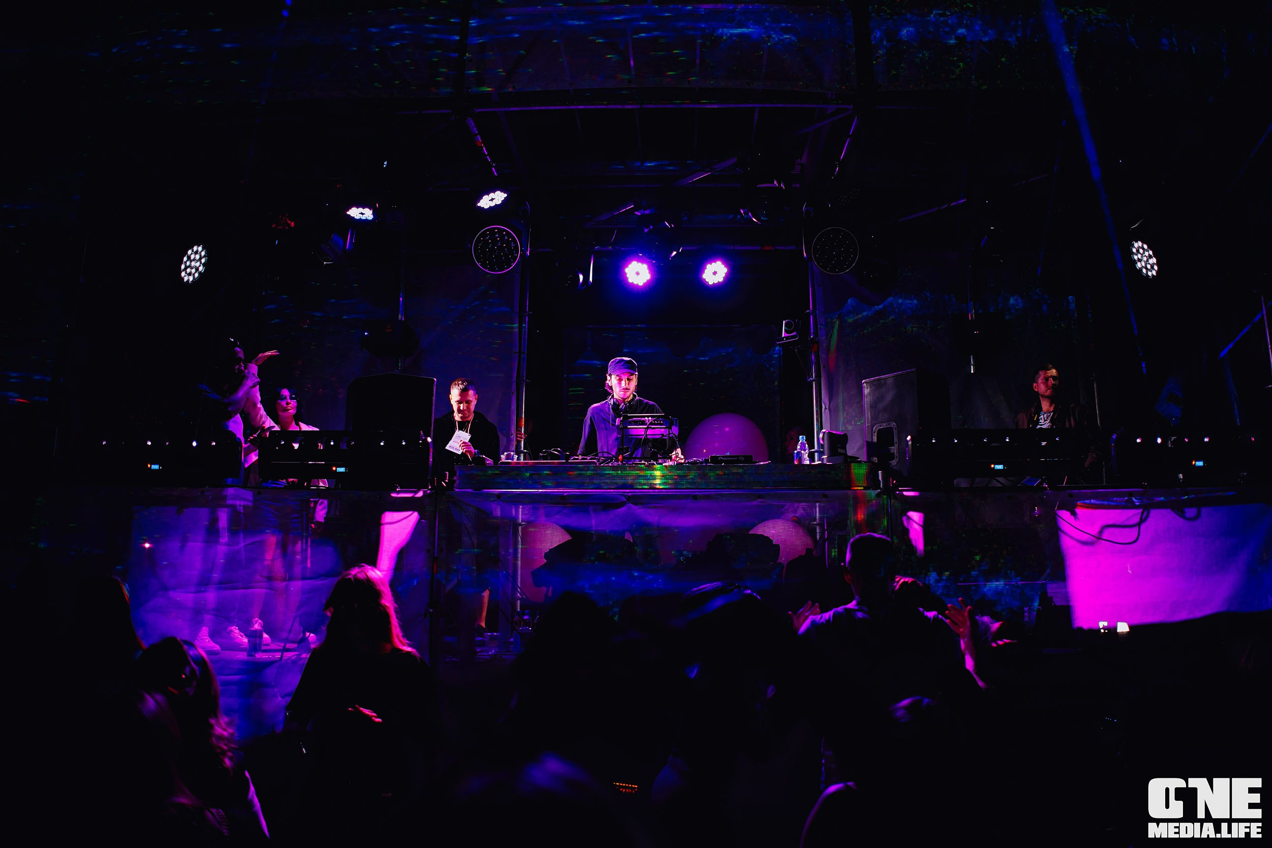 CULT — electronic music festival. Day II. One Media Life: фоторепортажи, фотоотчеты с мероприятий и заведений
