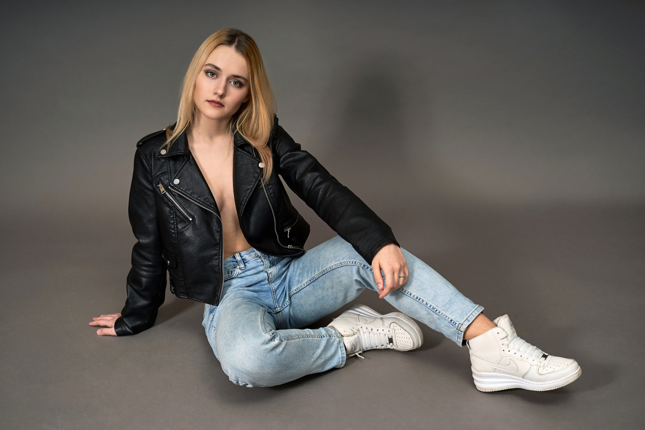 Студийная съёмка