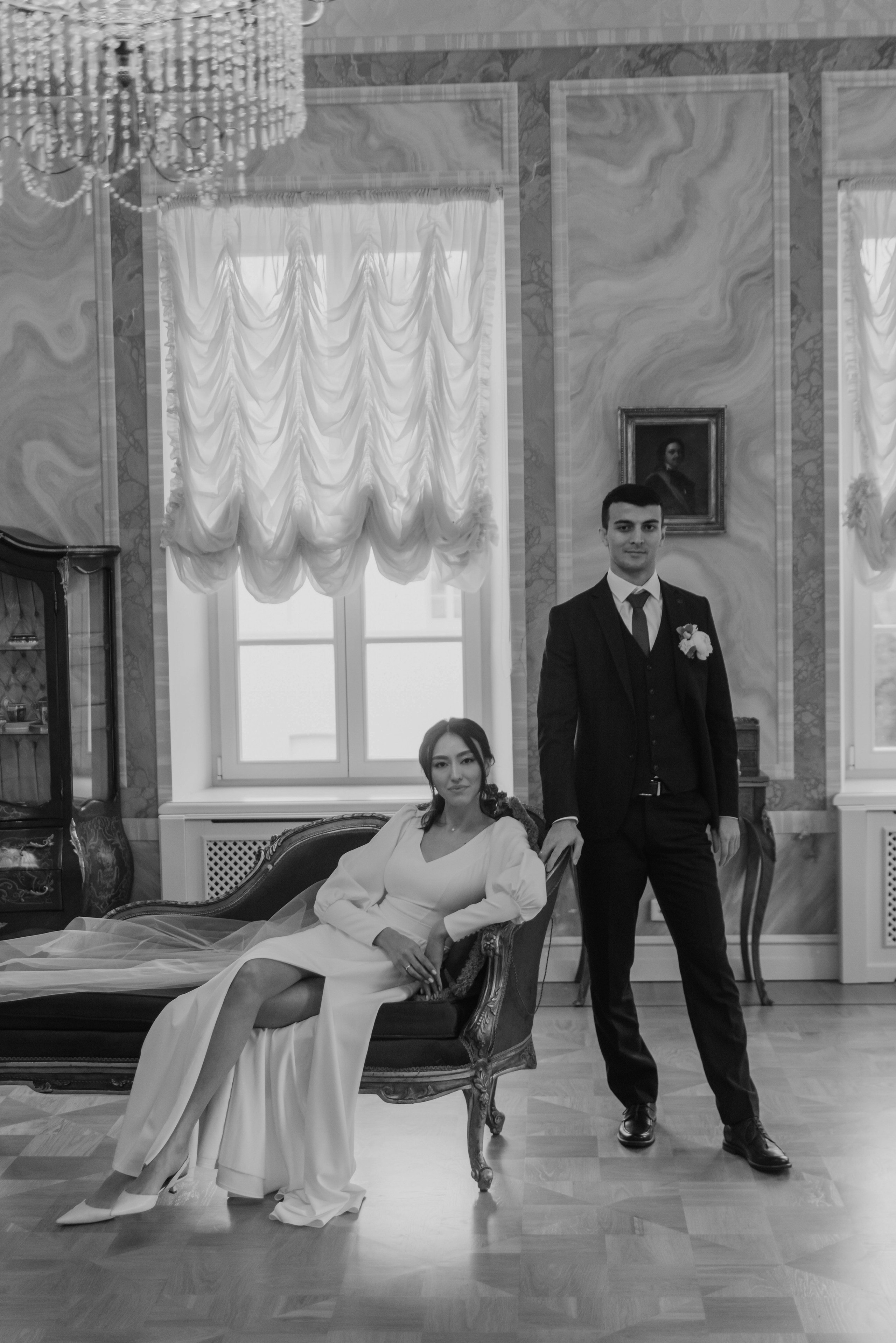 Свадебная фотосессия в Твери в красивой локации в замке в Московской области. Свадебный фотограф в Твери, Москве и Санкт-Петербурге Денисова Екатерина