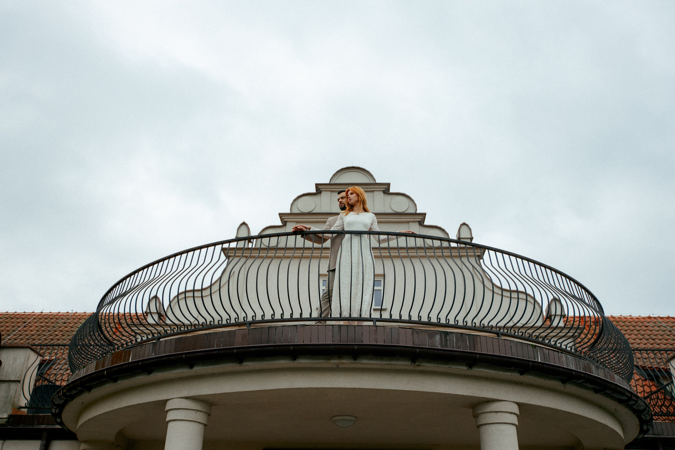 Ślubna sesja zdjęciowa w plenerze. Свадебный фотограф Варшава Лодзь Польша Елена Юцова