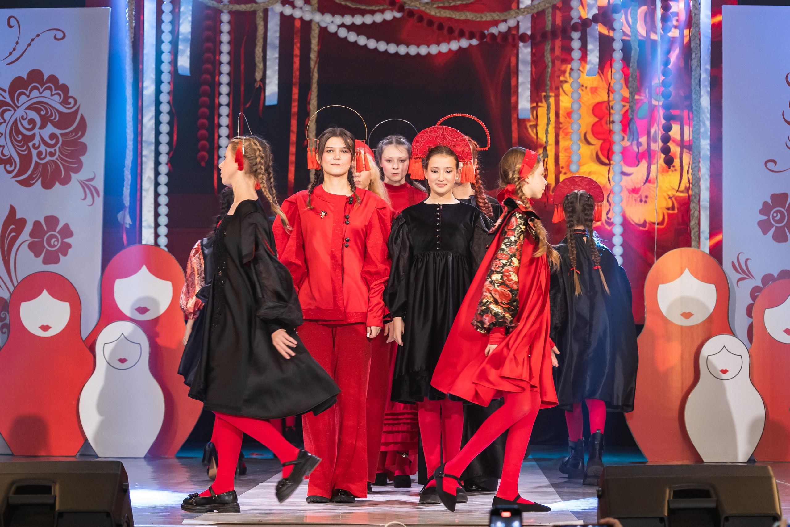 Показ Happy Kids. Выпускные альбомы во Владивостоке