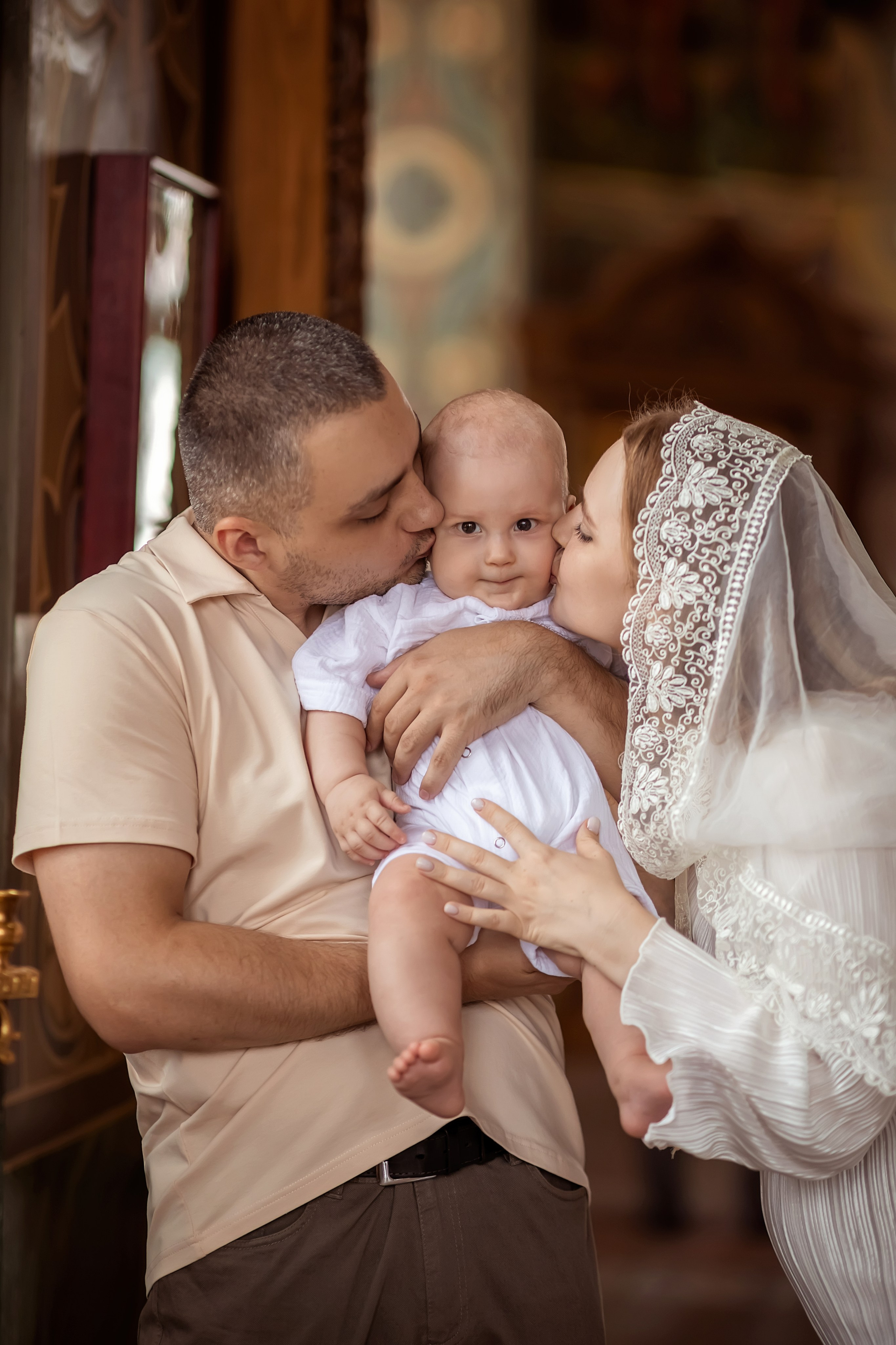 Крещение в Храме Преполовения Пятидесятницы в городе  Ростов-на-Дону. Олеся Семейская свадебный и семейный фотограф в Ростове-на-Дону