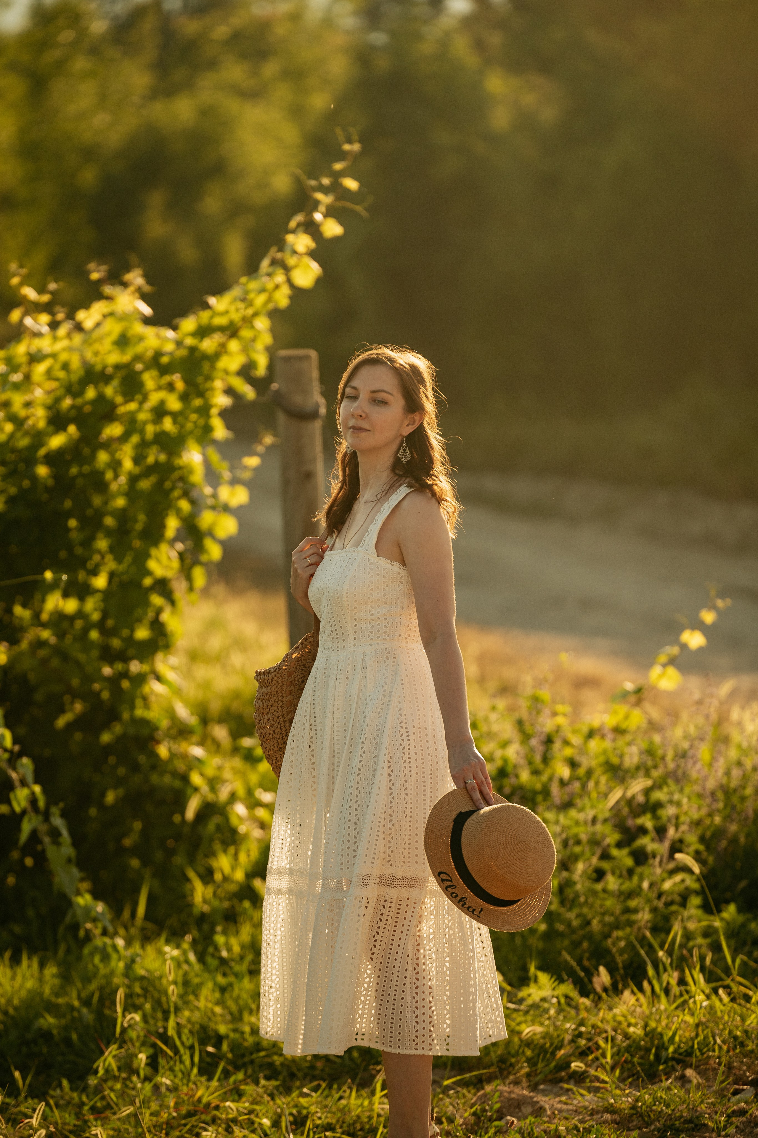 Фотосессия в Абрау-Дюрсо: виноградники, горы и море в одном кадре