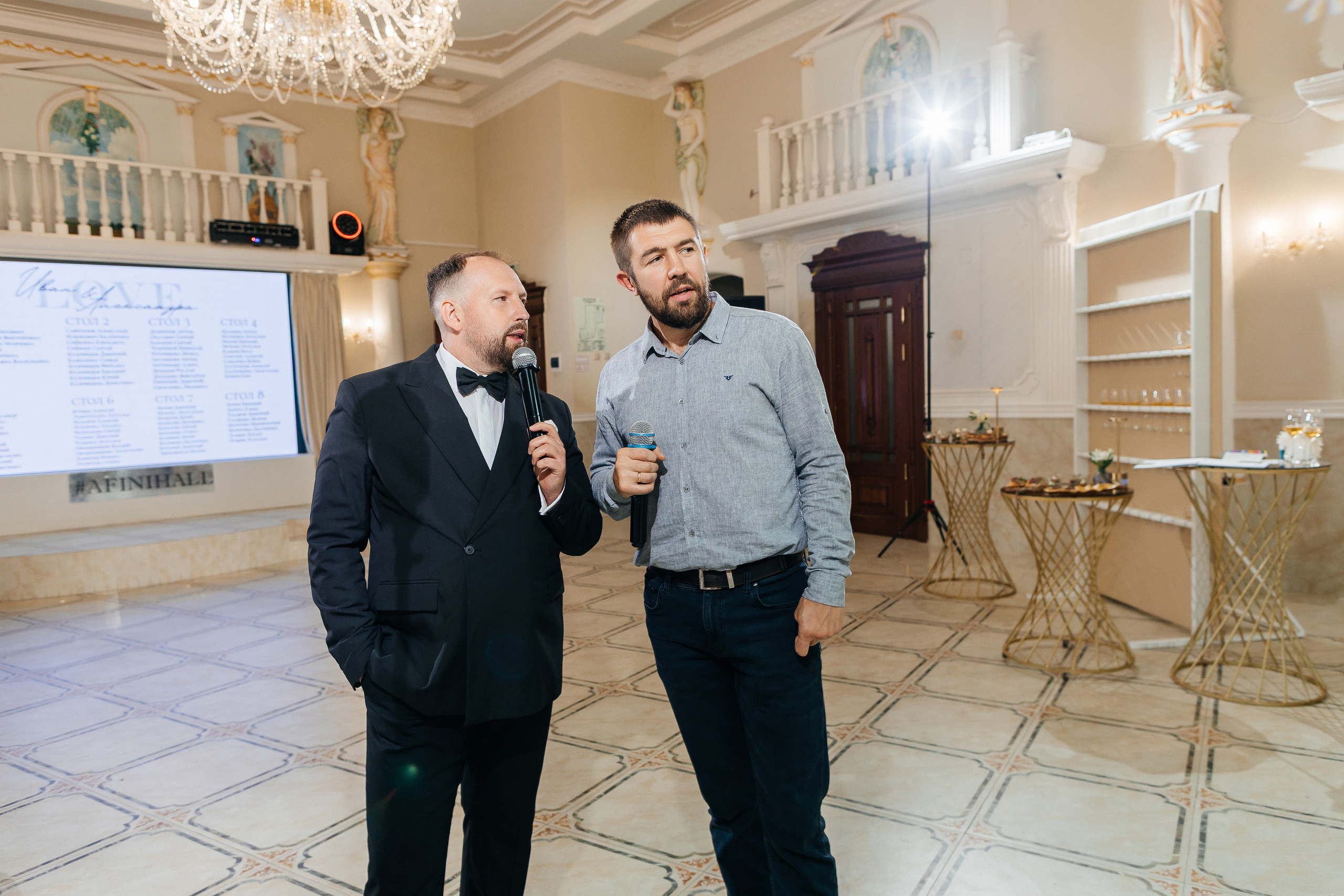 Шумная свадебная вечеринка. Олег Сверчков | Свадебный фотограф Вологда