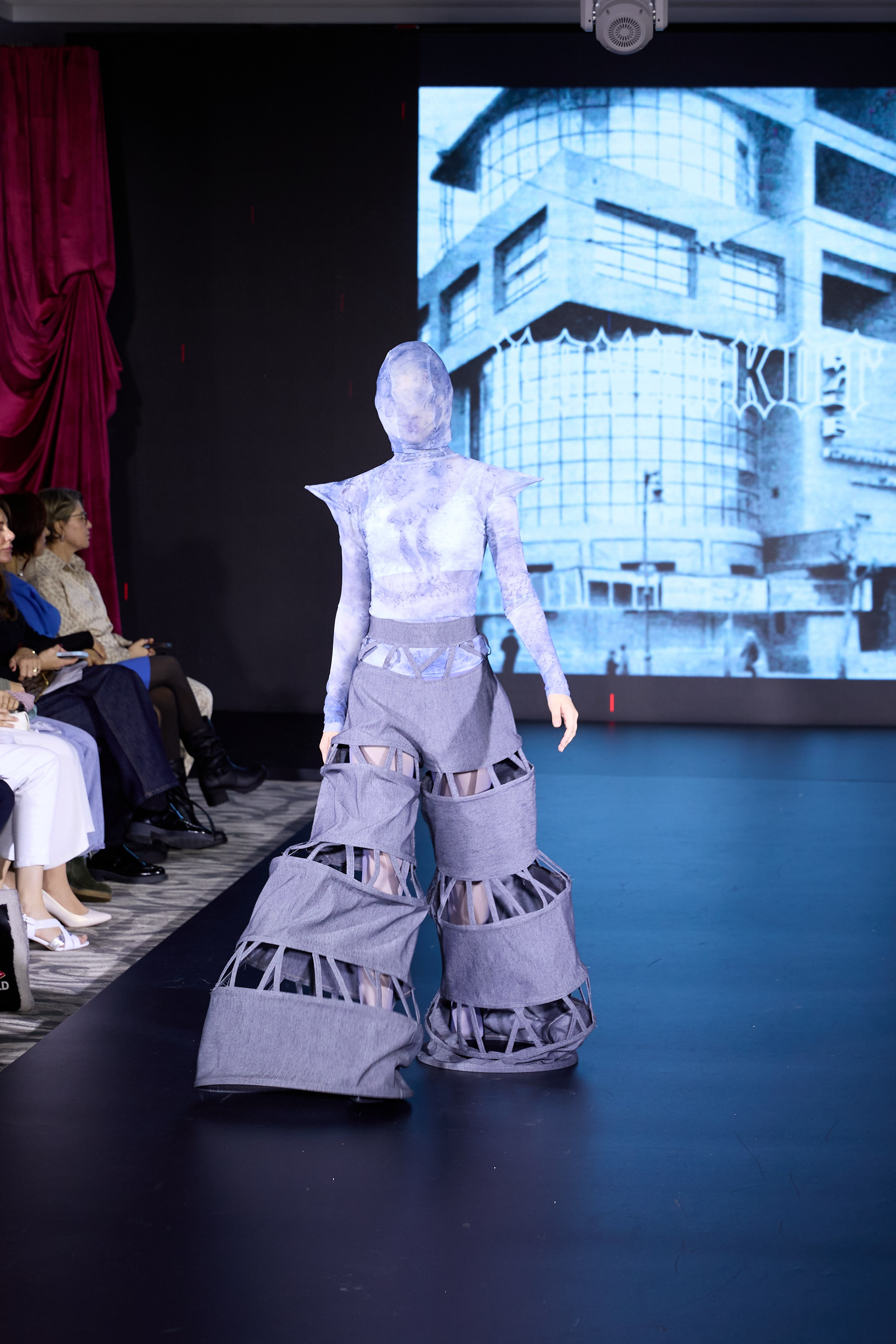 13 сезон недели моды в Ульяновске 8 — 9 ноября Тема: «Мода как спектакль». Свадебный и семейный фотограф в Ульяновске Орешина Елена