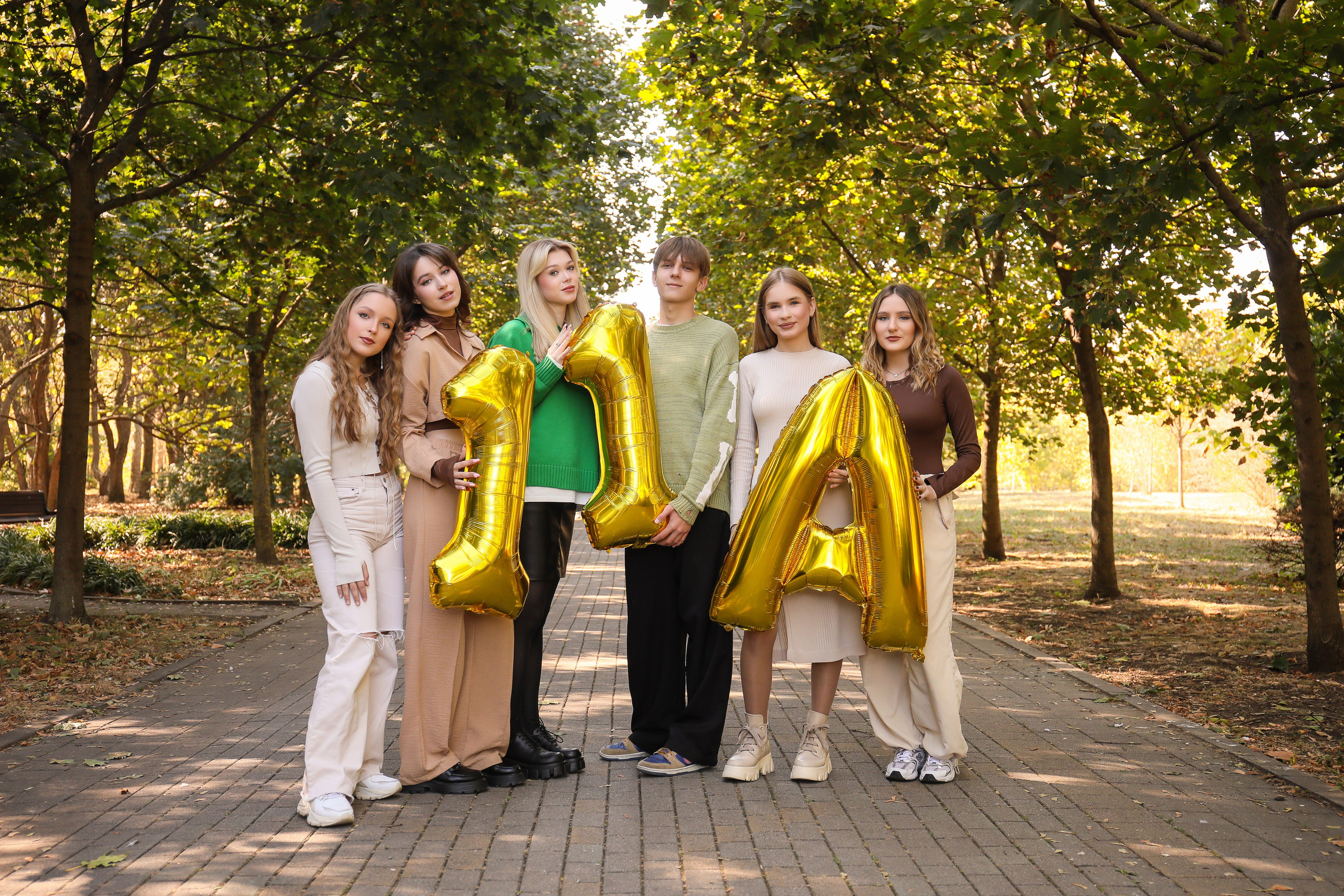 Выпускной альбом (Гимназия 87). Детский семейный фотограф Краснодар