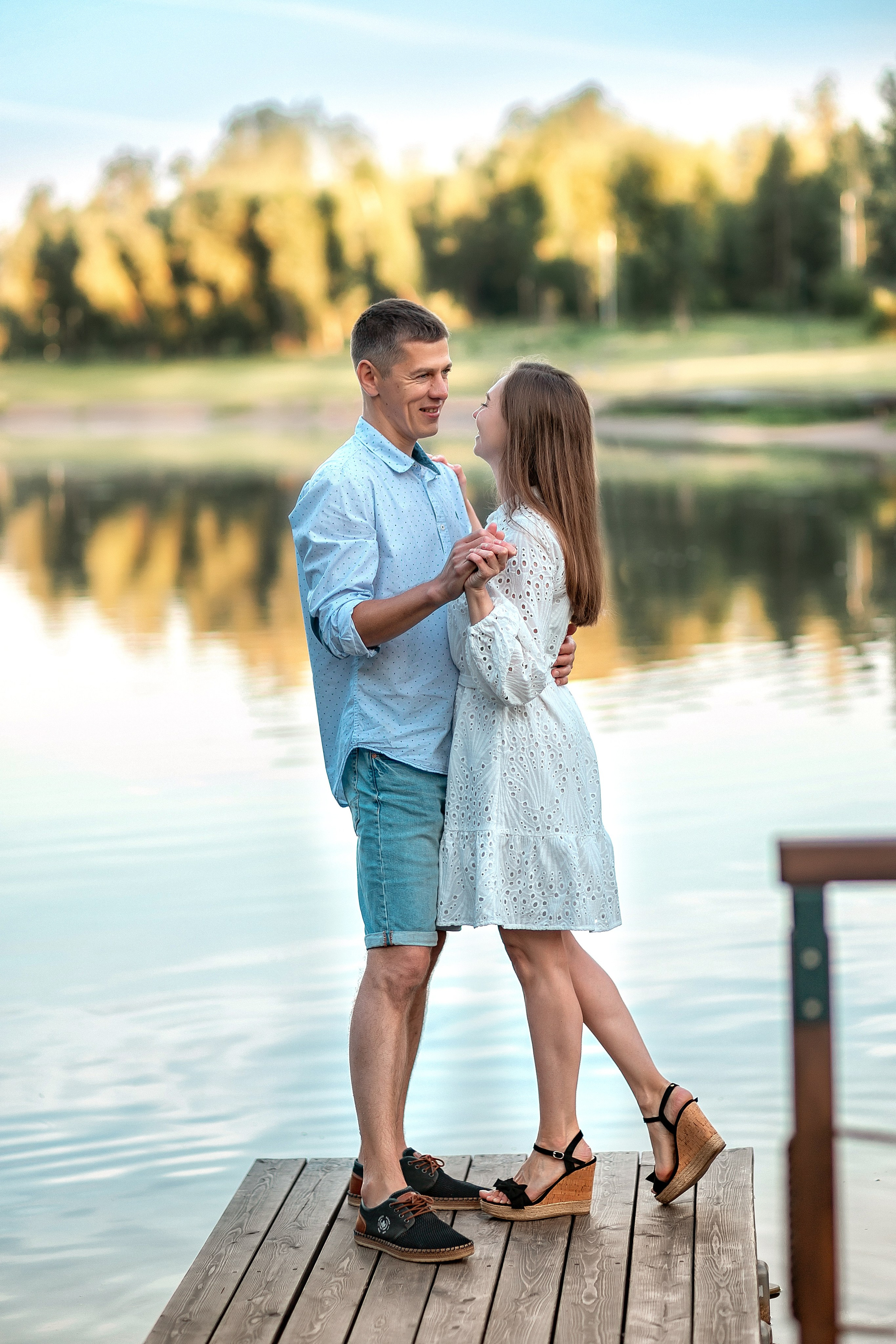 Рассвет на причале. Детский и семейный фотограф в Красноярске Юлия Бирюкова