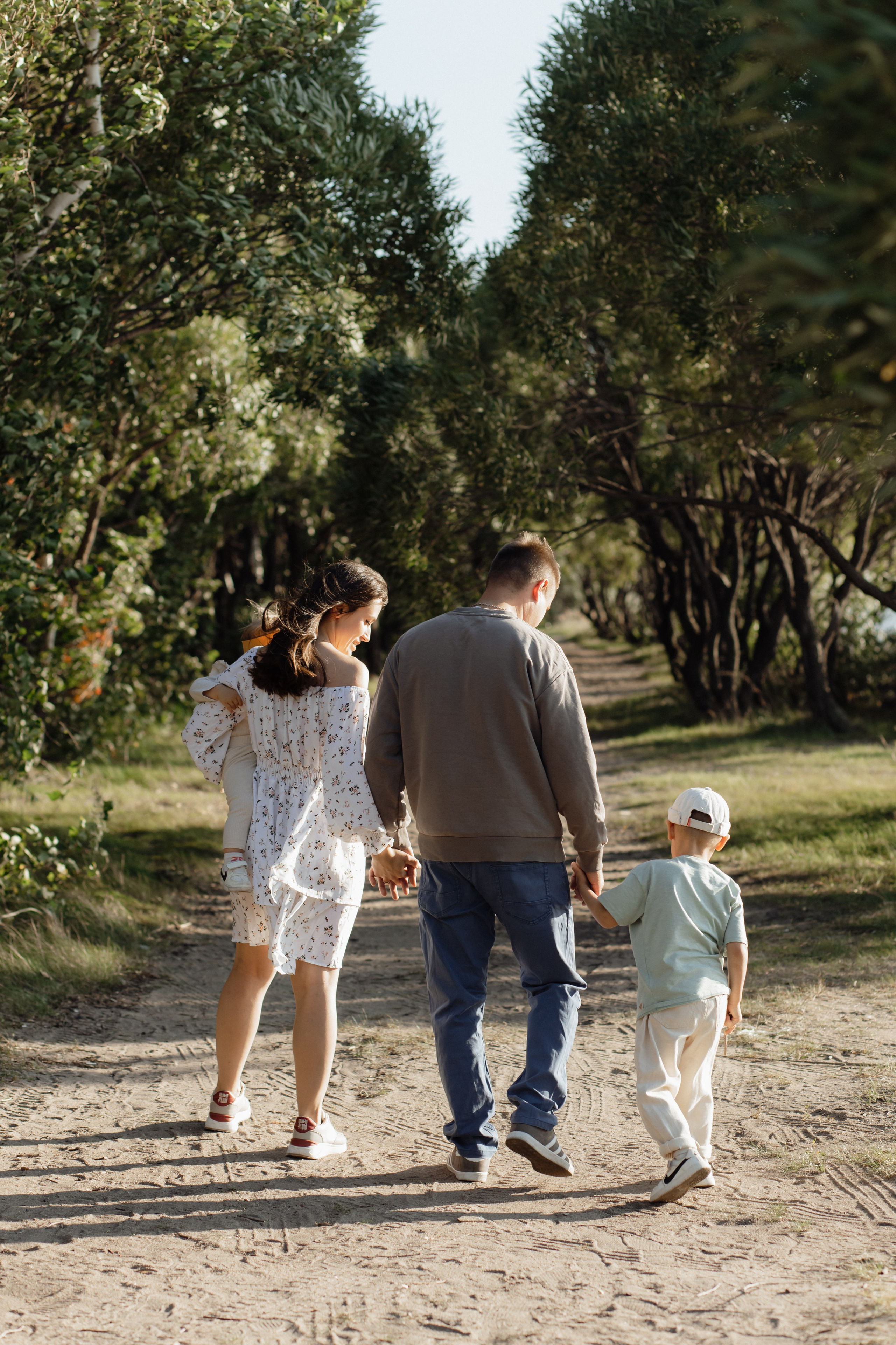 На берегу. Семейный и свадебный фотограф в Челябинске Мария Леонтьева