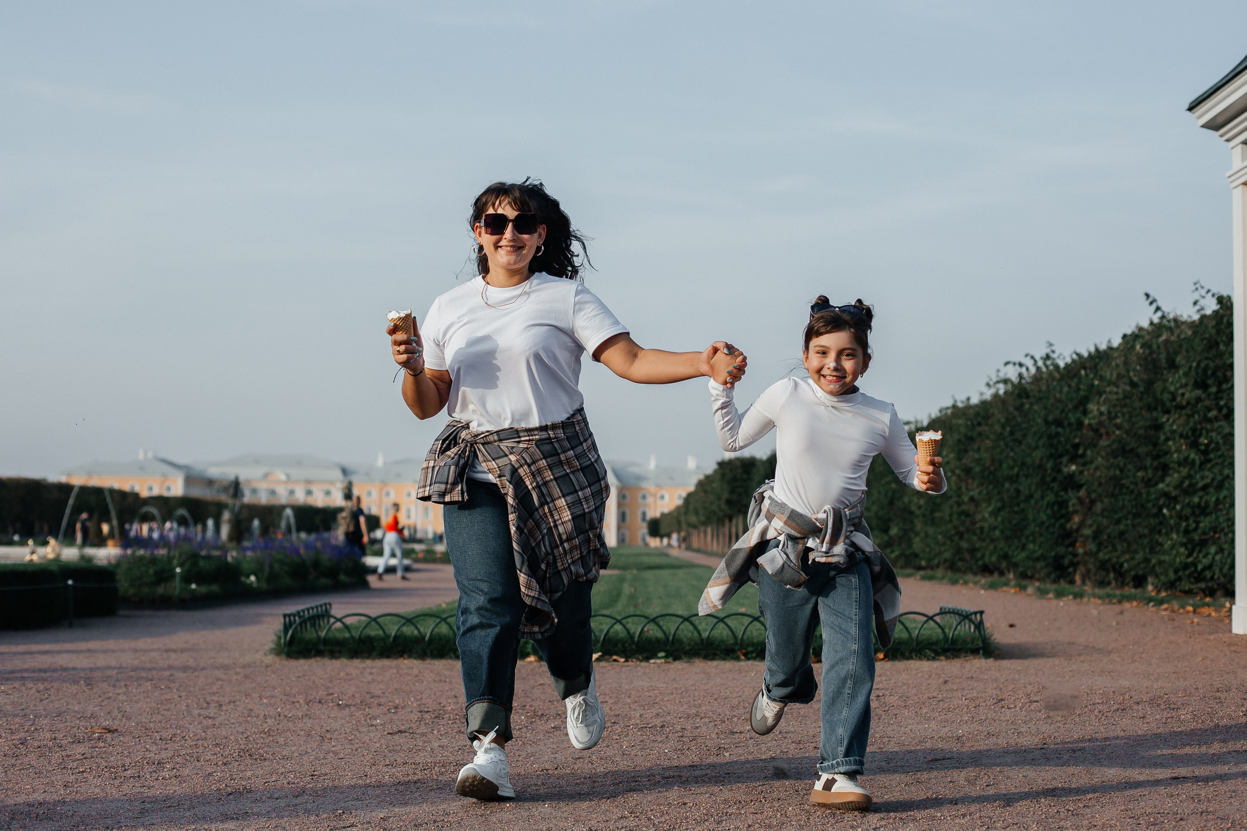 Ира и Эвелина