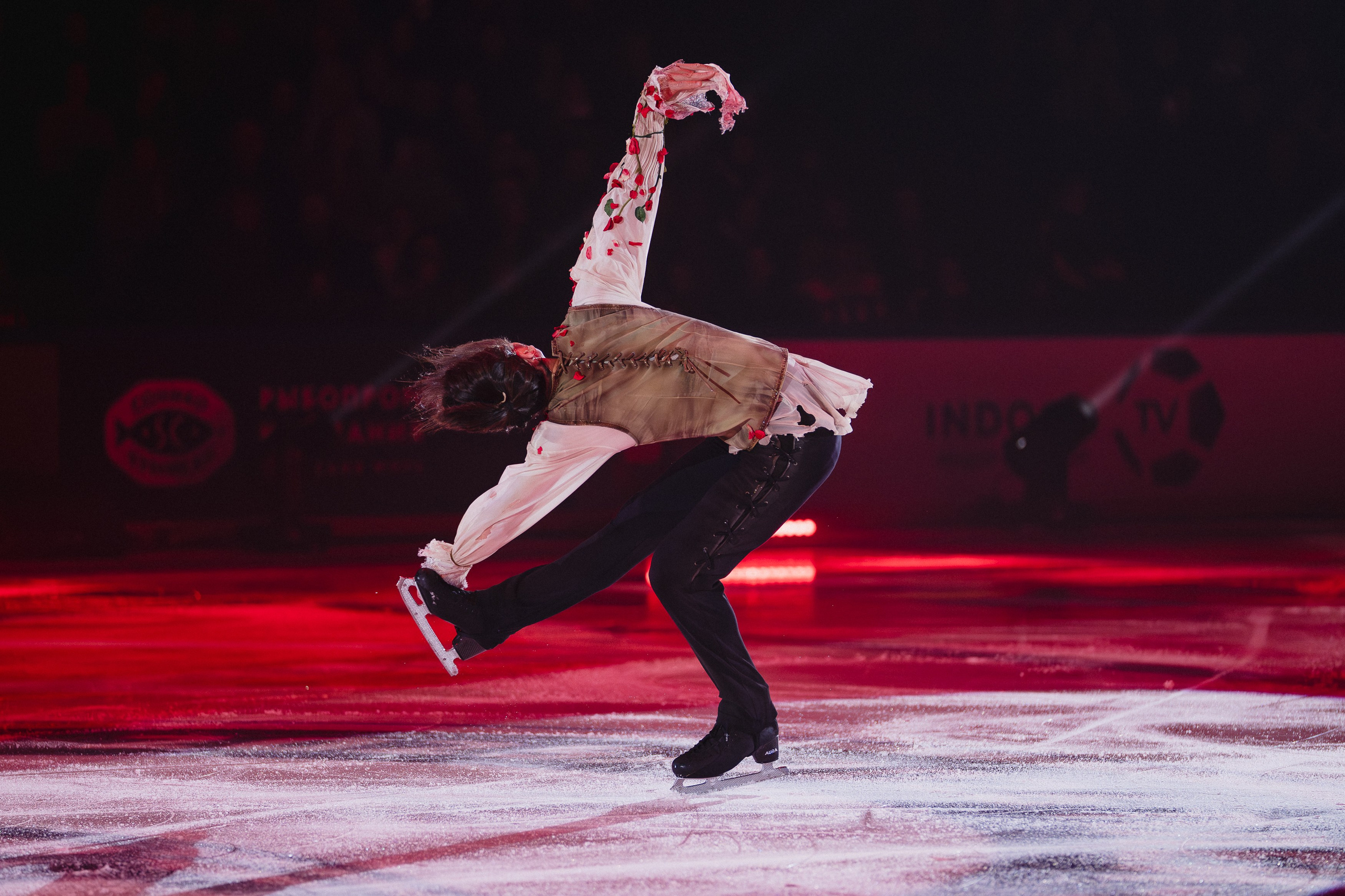 Шоу Этери Тутберидзе в Новосибирске. Воробьева Ксения — Спортивный и танцевальный фотограф Новосибирск
