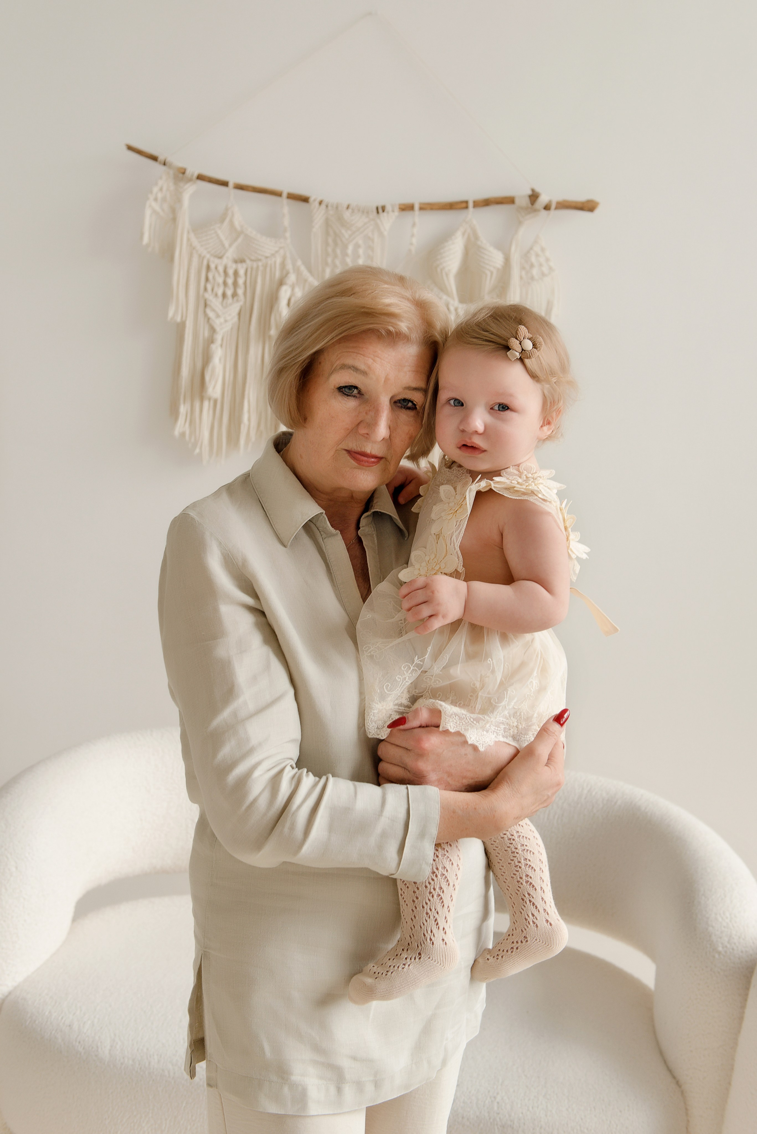 Семейная фотосессия 1 год в Москве. Детский фотограф в Долгопрудном и Москве