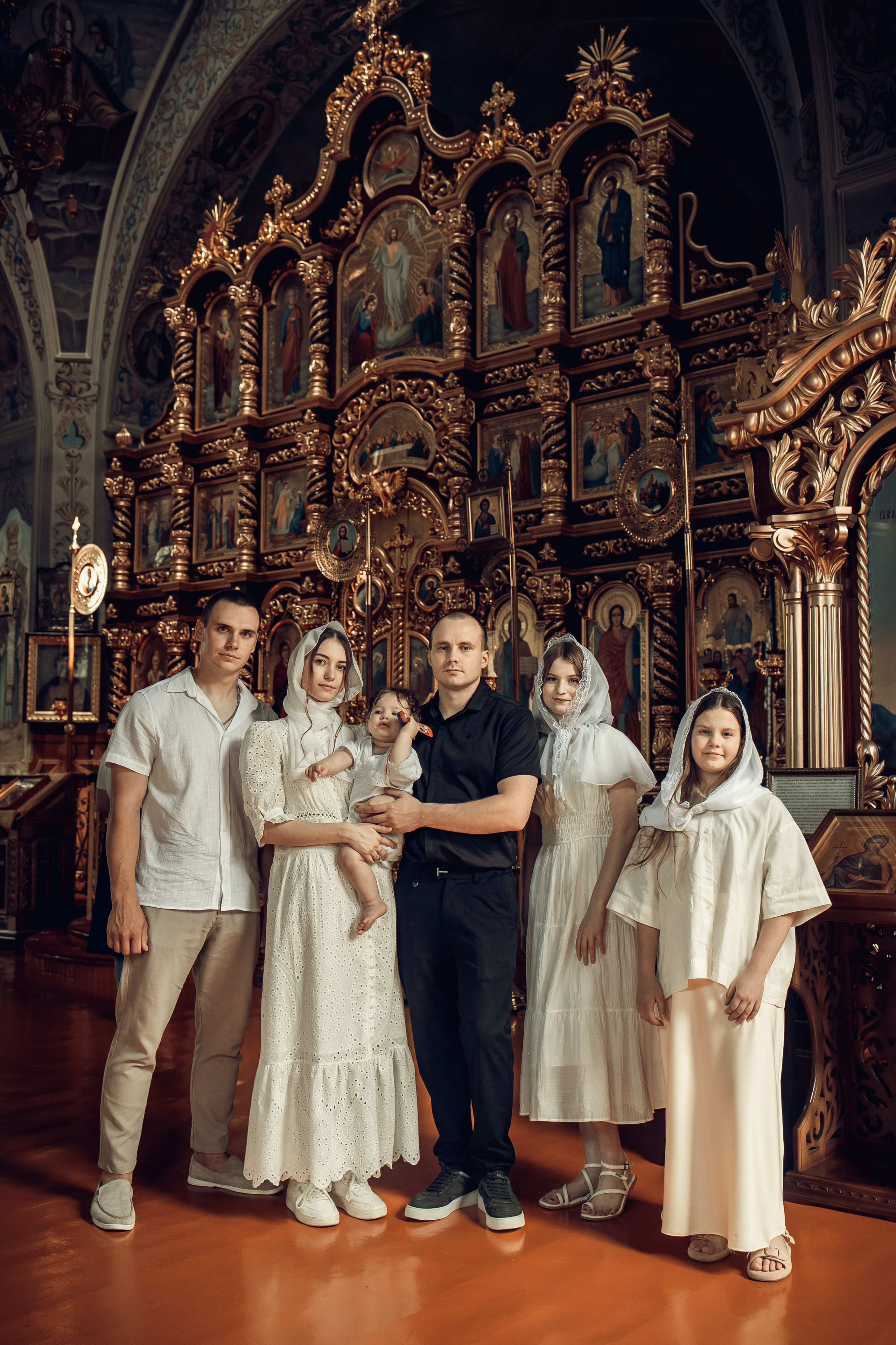 Таинство Крещения Мирона. Свято-Успенский храм. Свадебный фотограф Краснодар Инна Кириенко