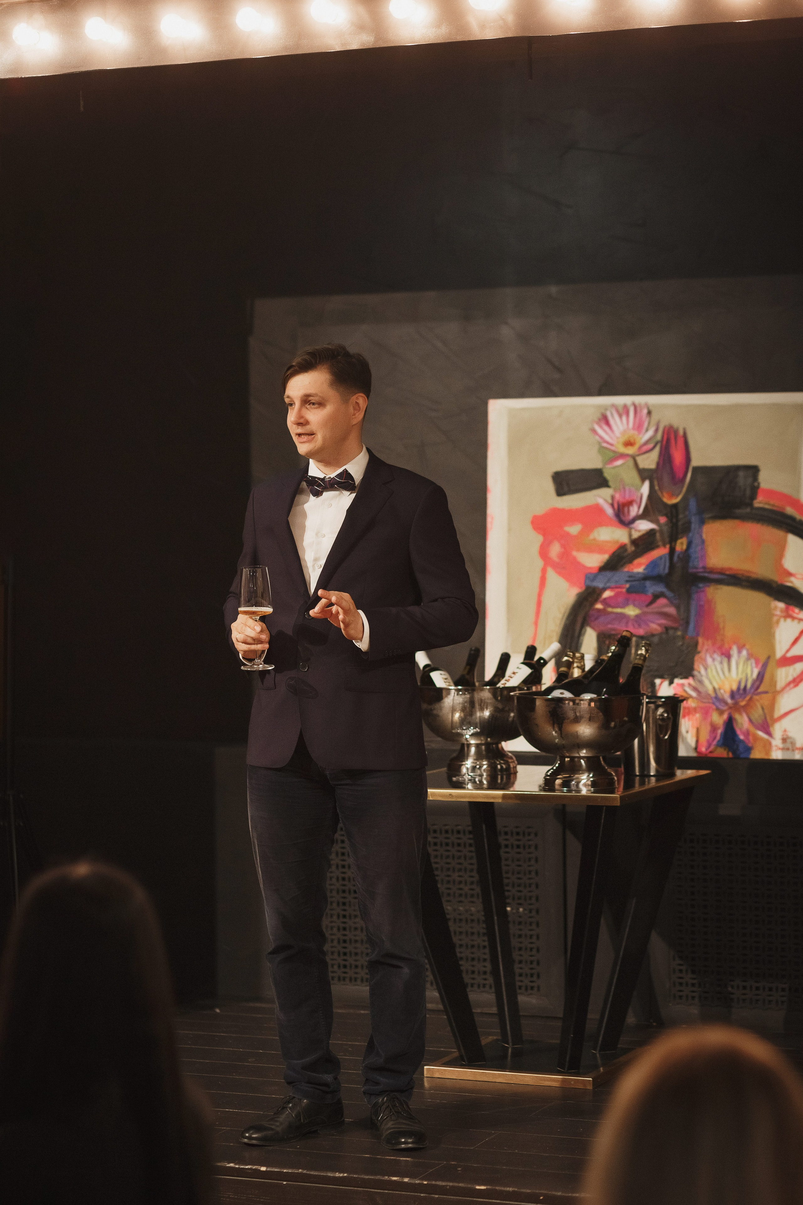 Фото клуба любителей российских вин в ресторане Мадам Ку-Ку, Таганрог. Свадебный и семейный фотограф в Таганроге Бакарюк Антон