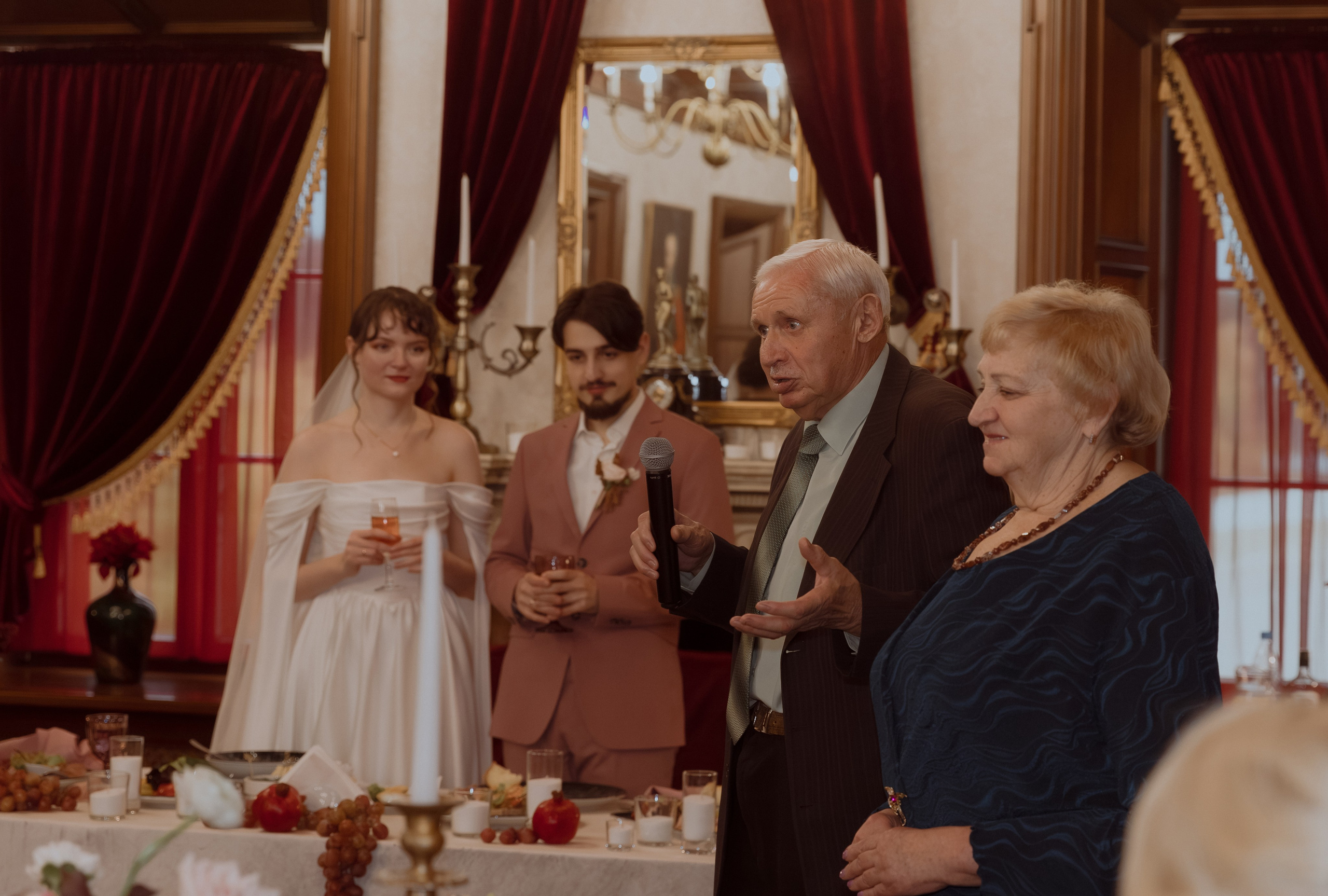 Welcome back to your own dinner party. Фотограф Лия Козловская Минск