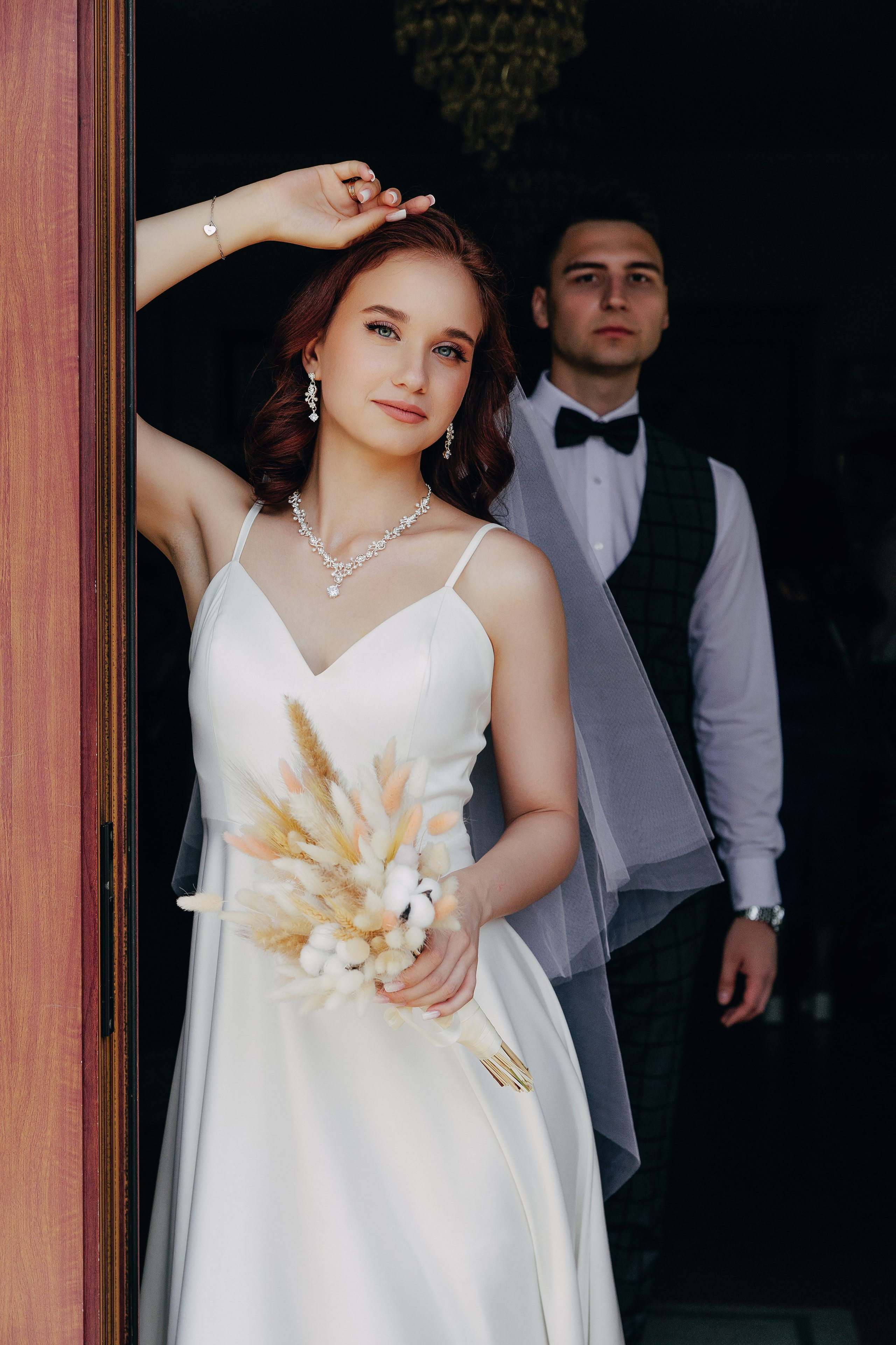 жених и невеста позы на прогулке