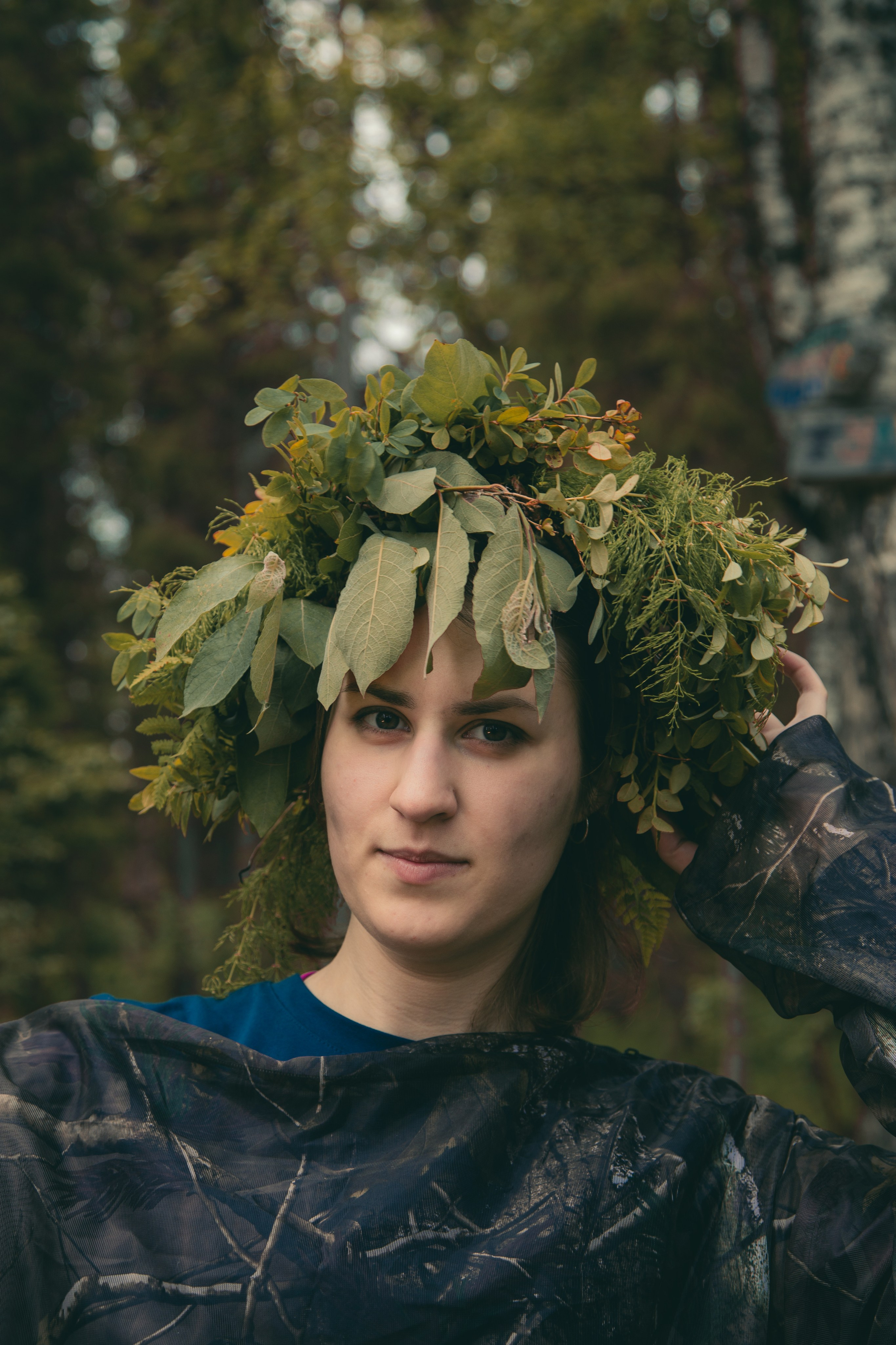 Оля и лес. Dmitriy [KCCC] is a pretty cool photographer