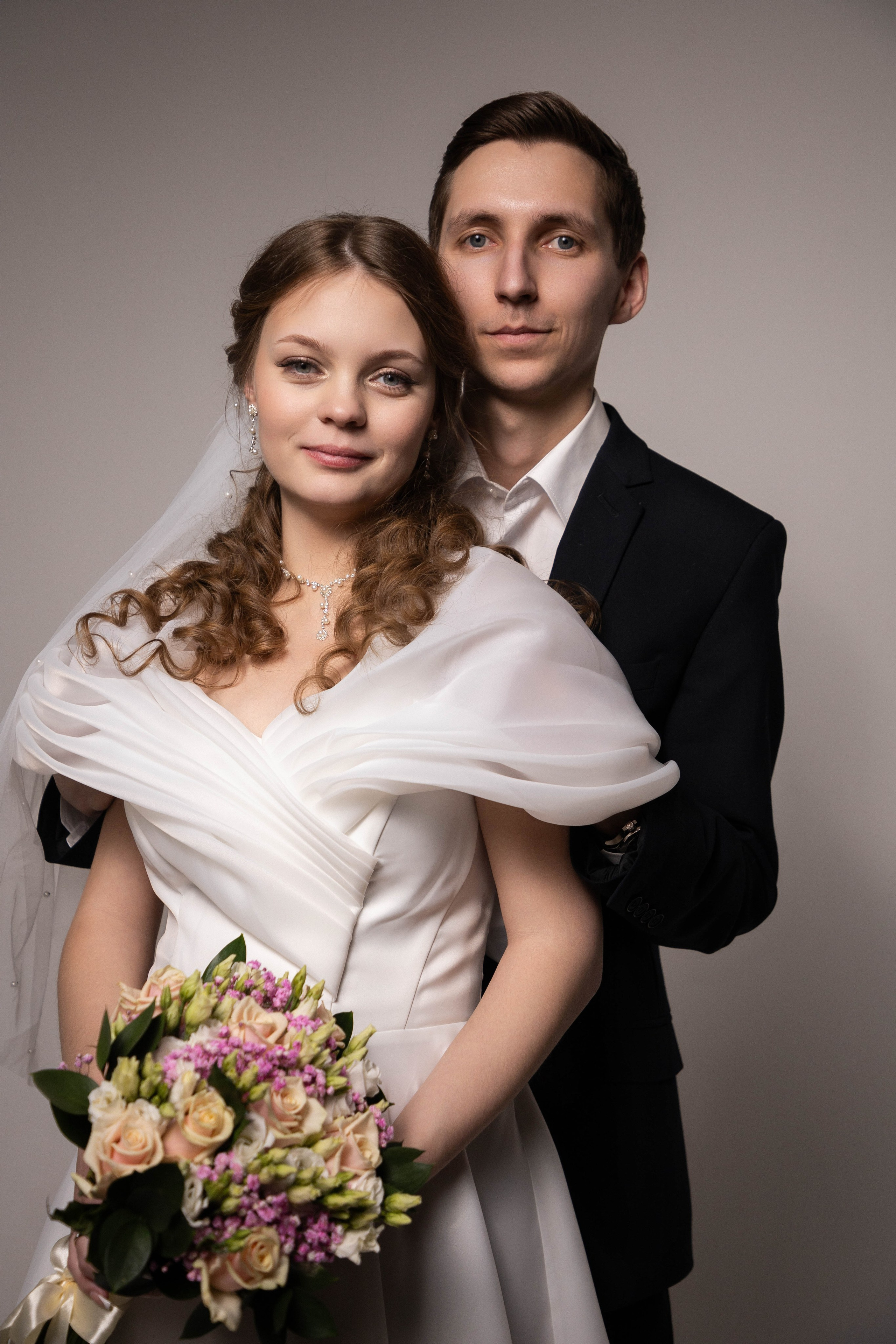 Свадебная фотосессия в студии. Фотограф Анастасия Тихонова