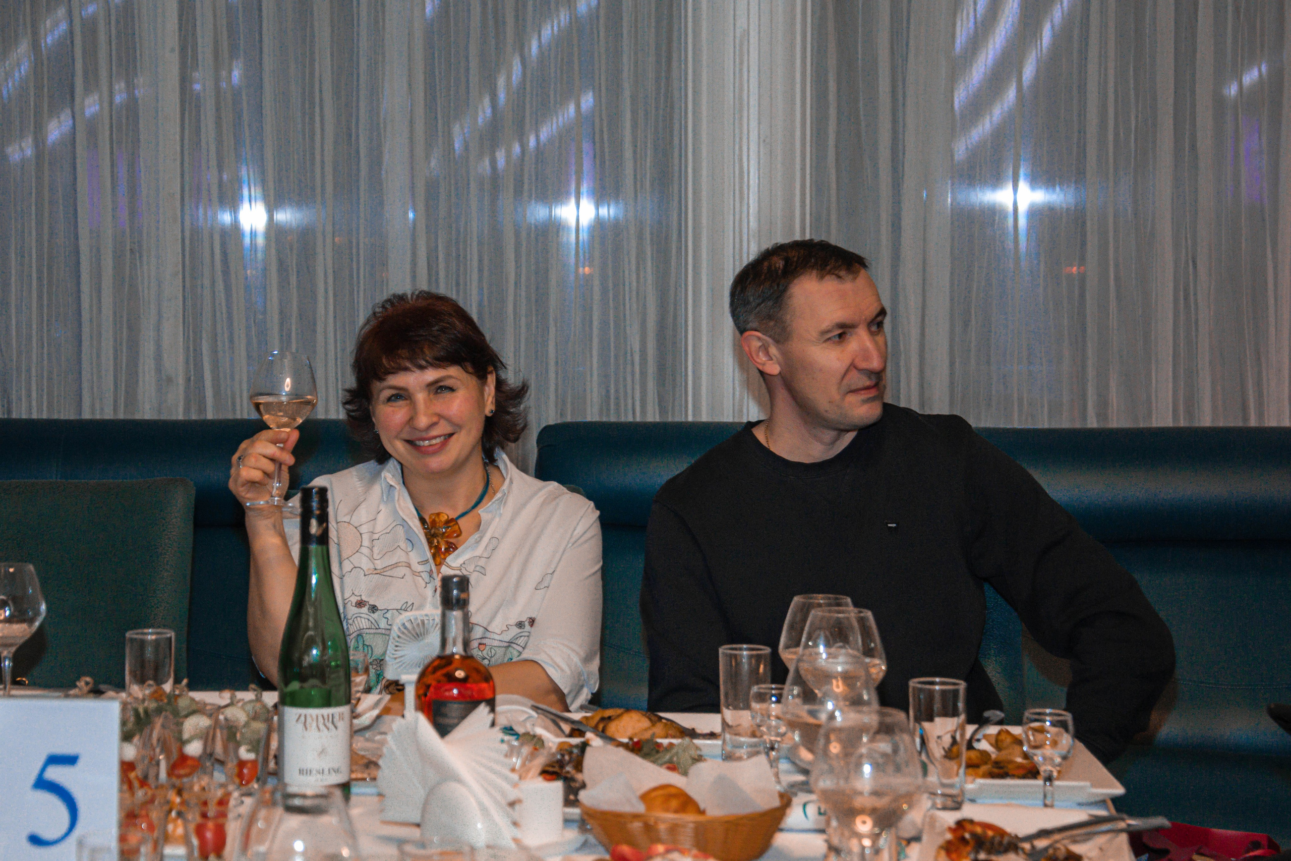 Корпоратив. Женский фотограф в Людиново и Киров