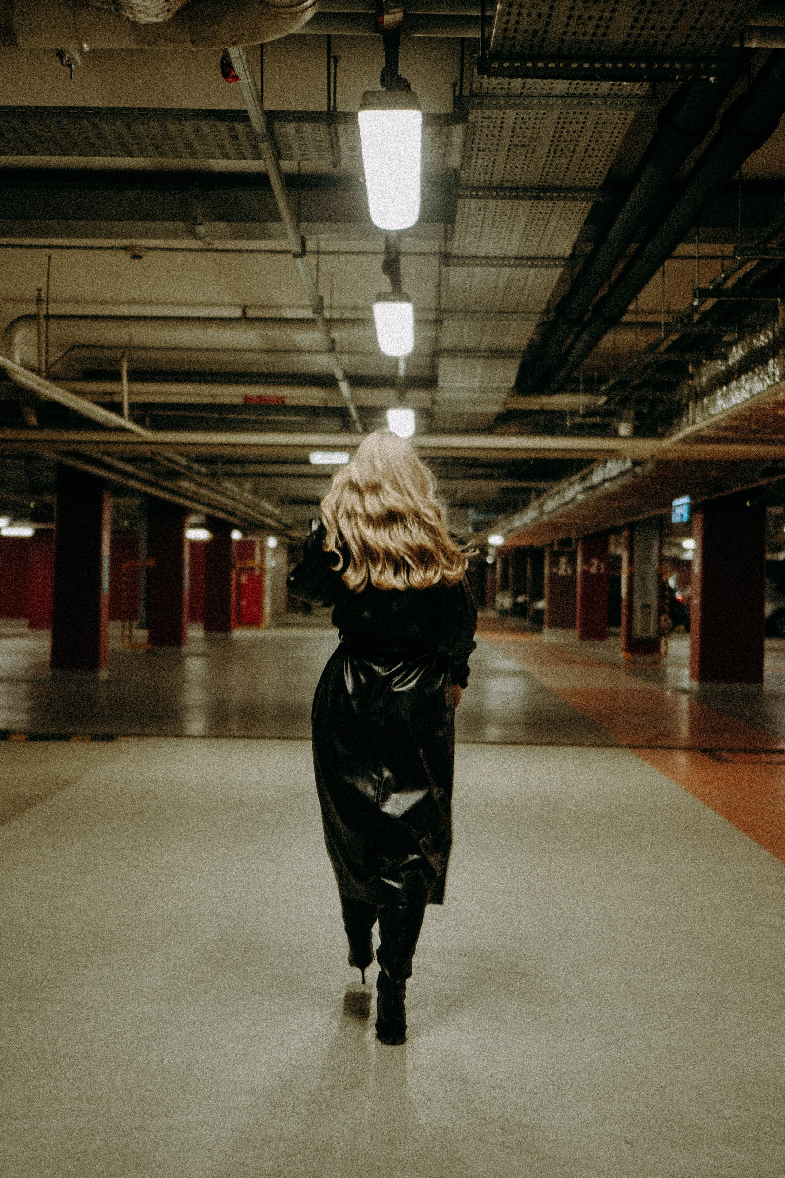 НА ПАРКОВКЕ. Профессиональный фотограф, Санкт-Петербург — Виктория Богомолова