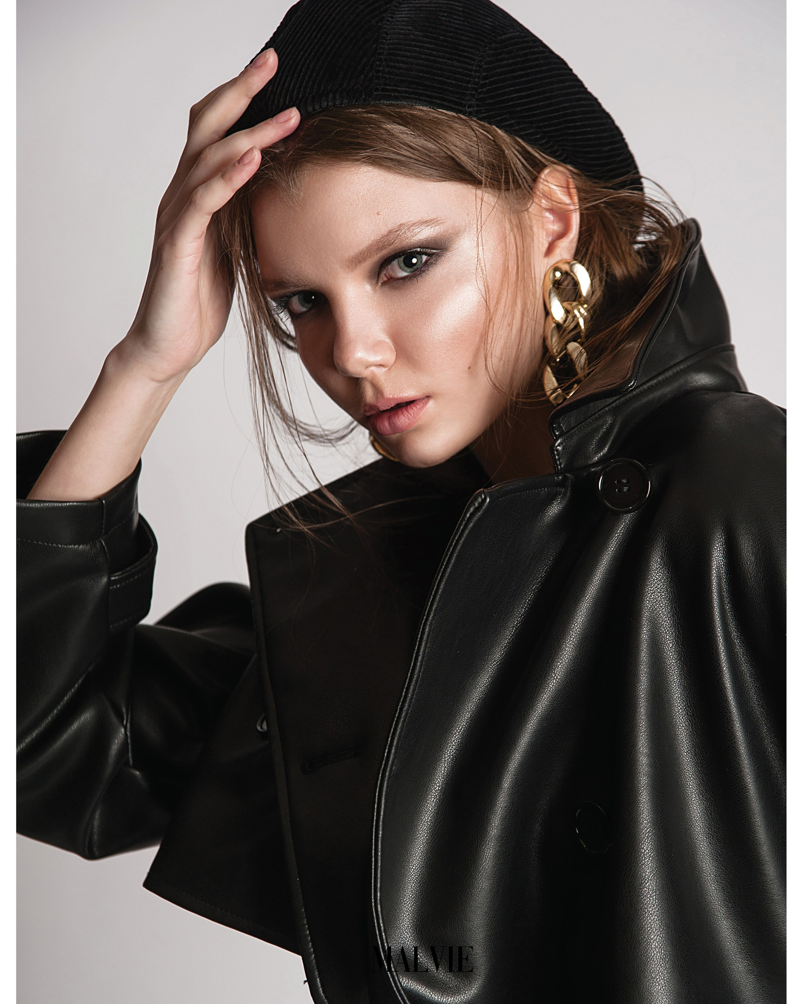 Женская стильная фотосессия для журнала. Фотограф Дарья Едапина Новосибирск