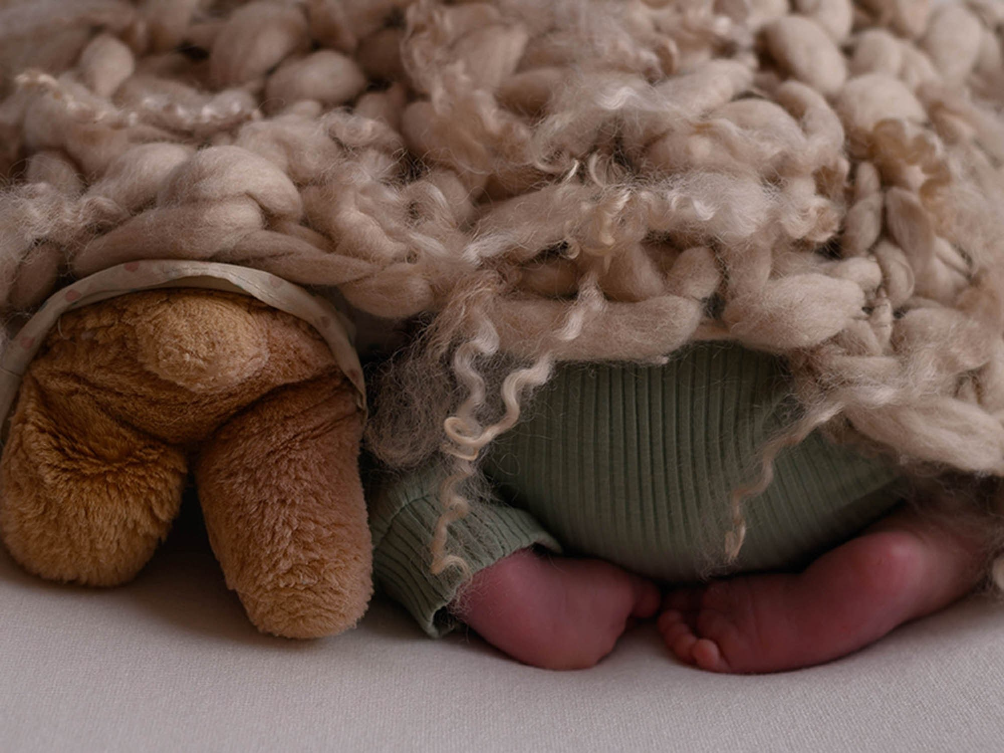 Фотосессия новорожденных — Покровка -Пакет Премиум+ 1 доп.кадр -Владимир. Фотограф новорожденных (ньюборн) в г. Уссурийске Приморский край Ирина Губанова