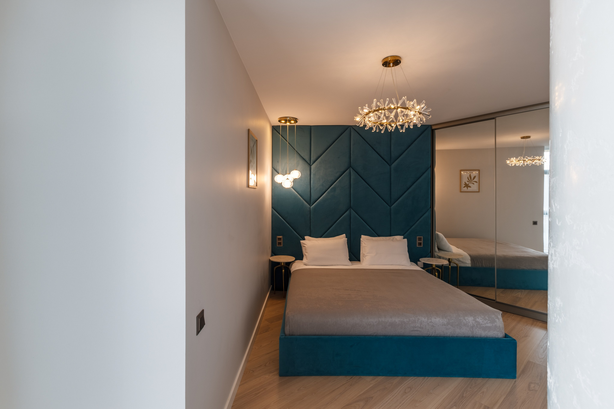 BELLEVUE RESIDENCE by HILTON. Режиссёр, клипмейкер, фотограф — Андрей Охота