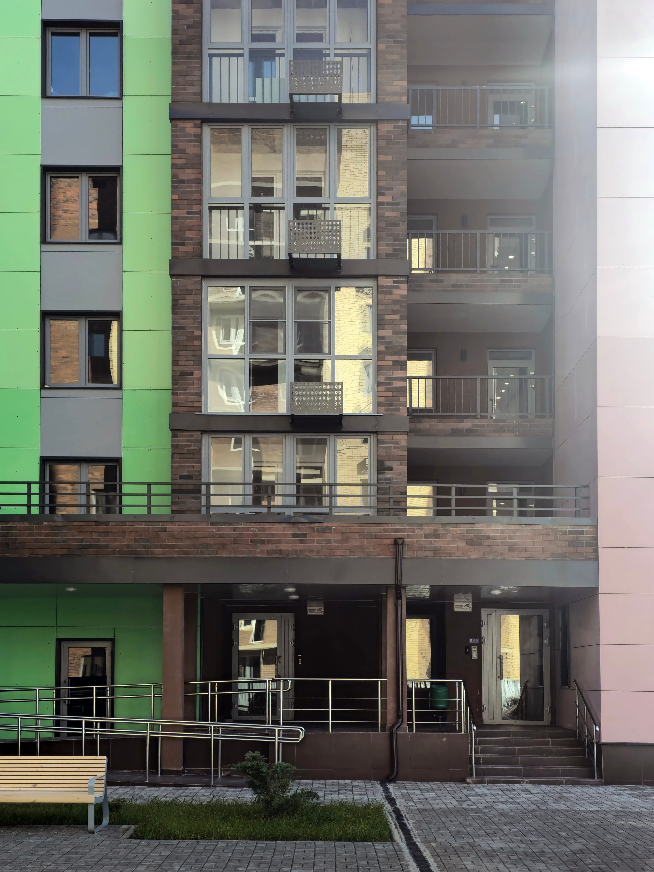 Экстерьер жилого комплекса "Феникс" инвестиционного объекта в Дубне