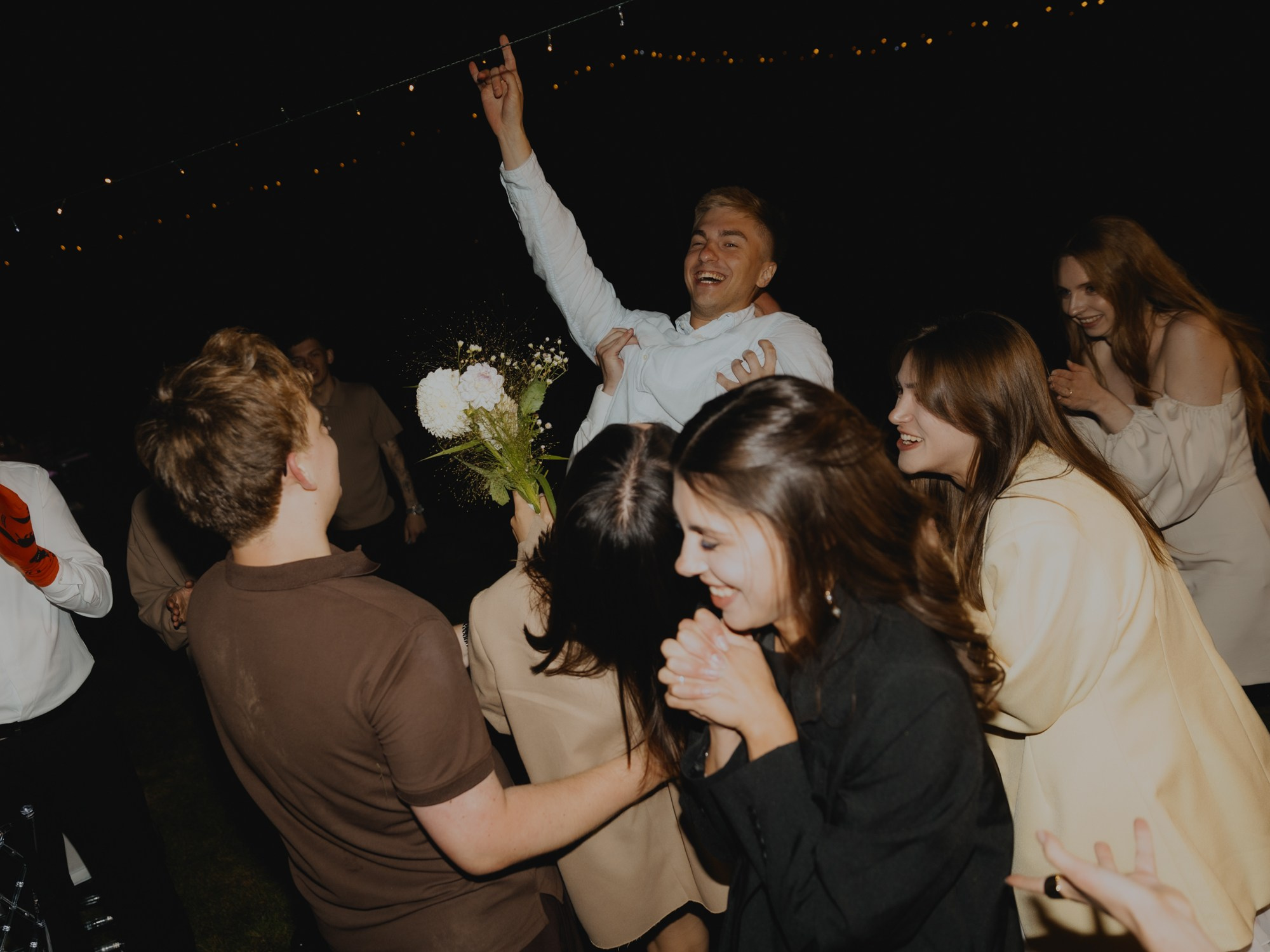 Лиза и Илья (полный день). Свадебные фотографы в Гомеле и Минске Сергей и Анастасия Фещенок