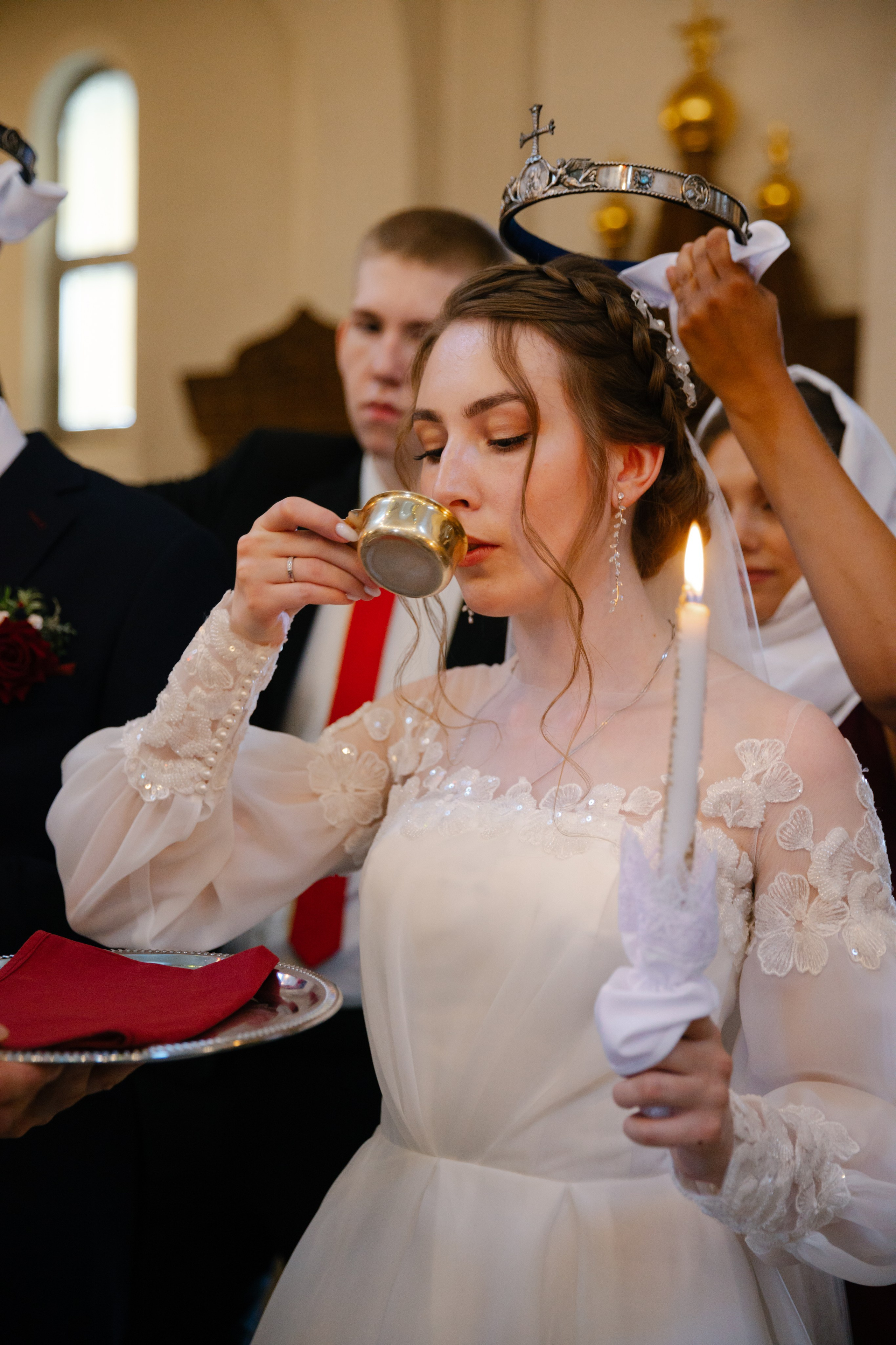 Венчание. Храм Александра Невского. Свадебный и семейный фотограф Скрынник Светлана