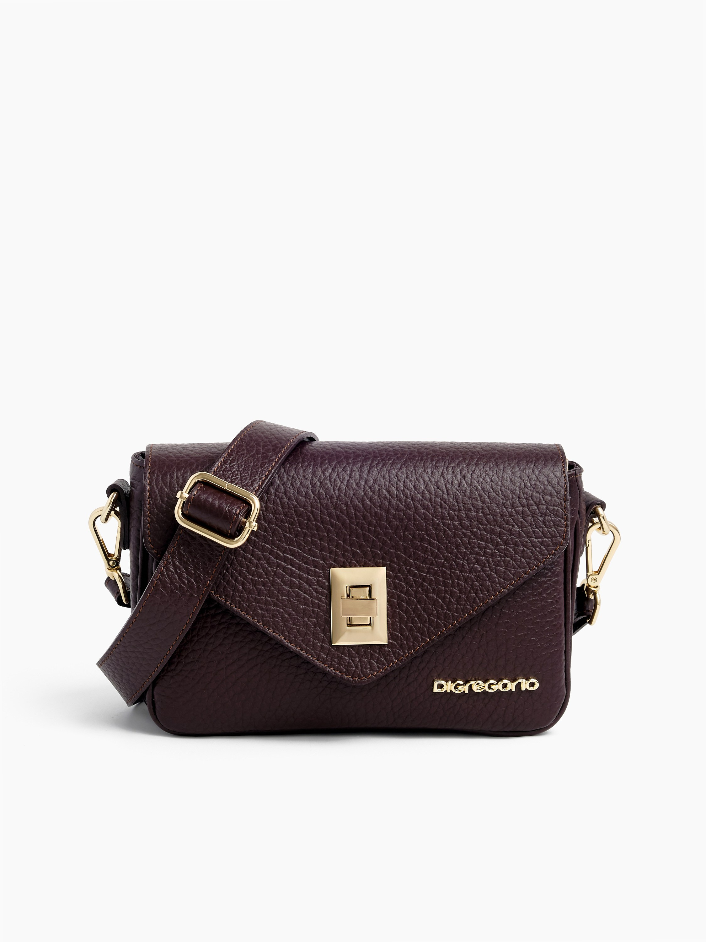 Сумки. Предметная фотосъёмка и видеосъёмка в Санкт-Петербурге и Москве для маркетплейсов