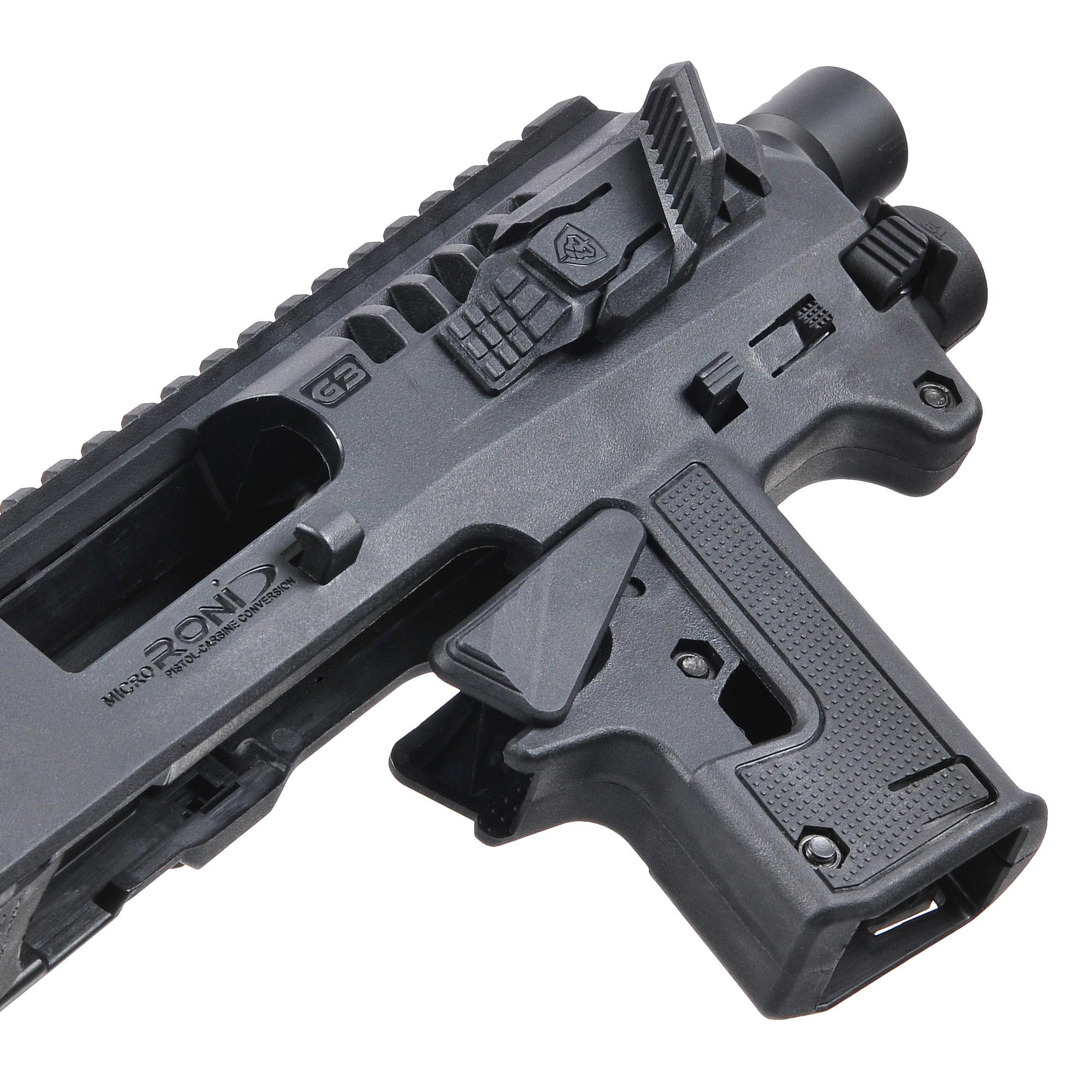 автомат на белом фоне