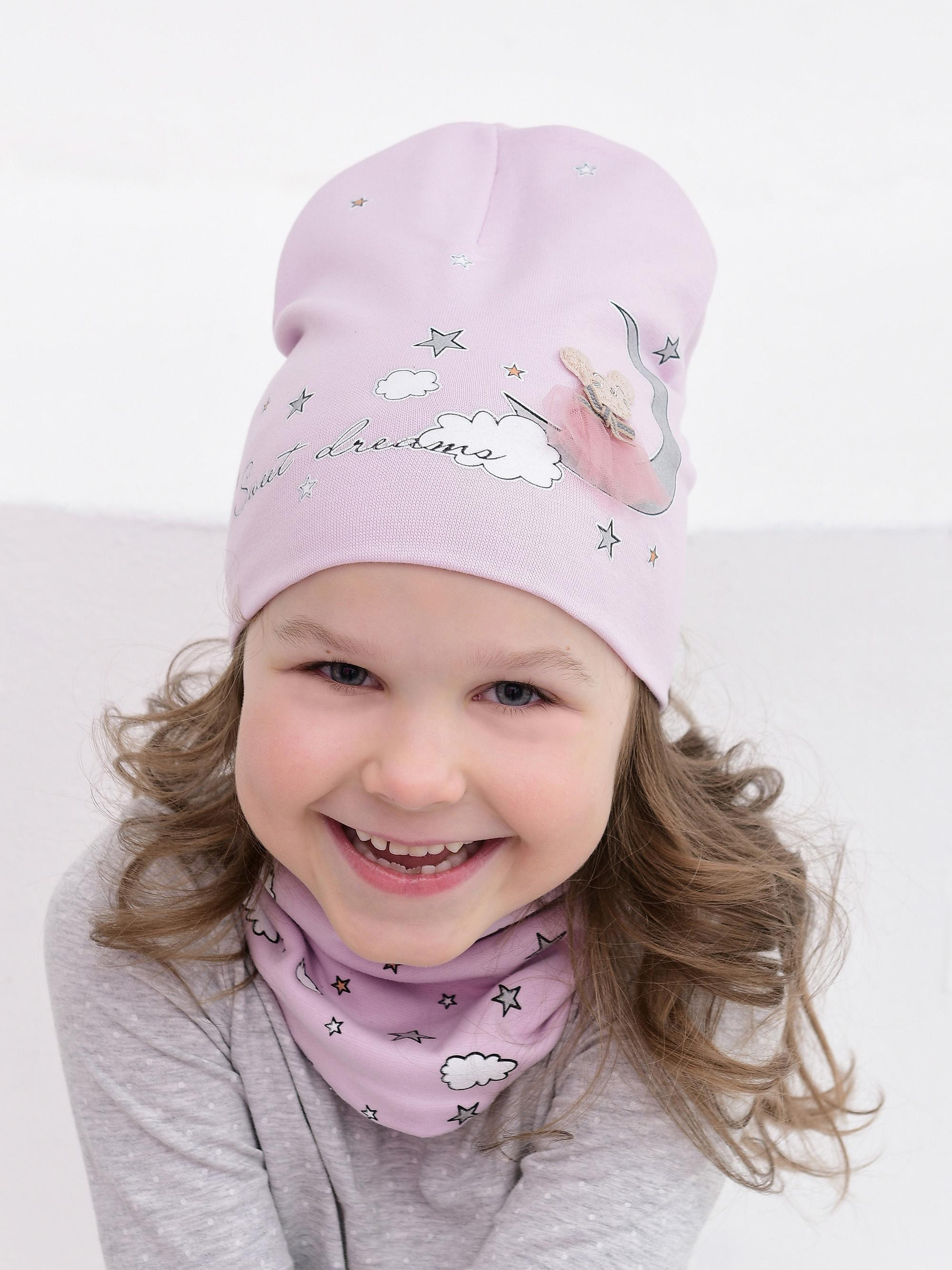 Детский комплект шапка и шарф на фотомодели.