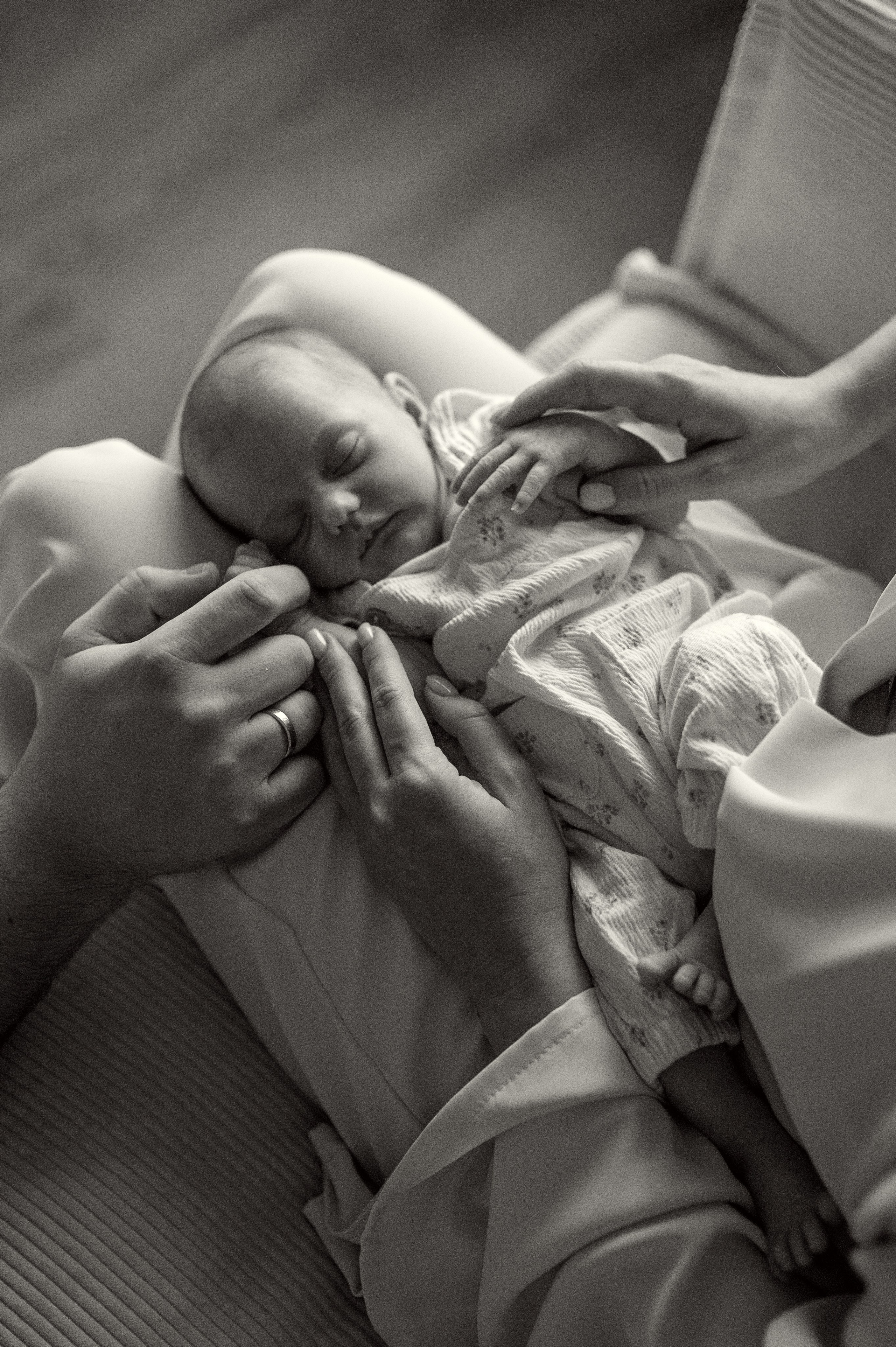 Ньюборн фотосессия в стиле лайфстайл Москва. Семейная фотосессия Бутово Москва фотограф Алина Морщагина